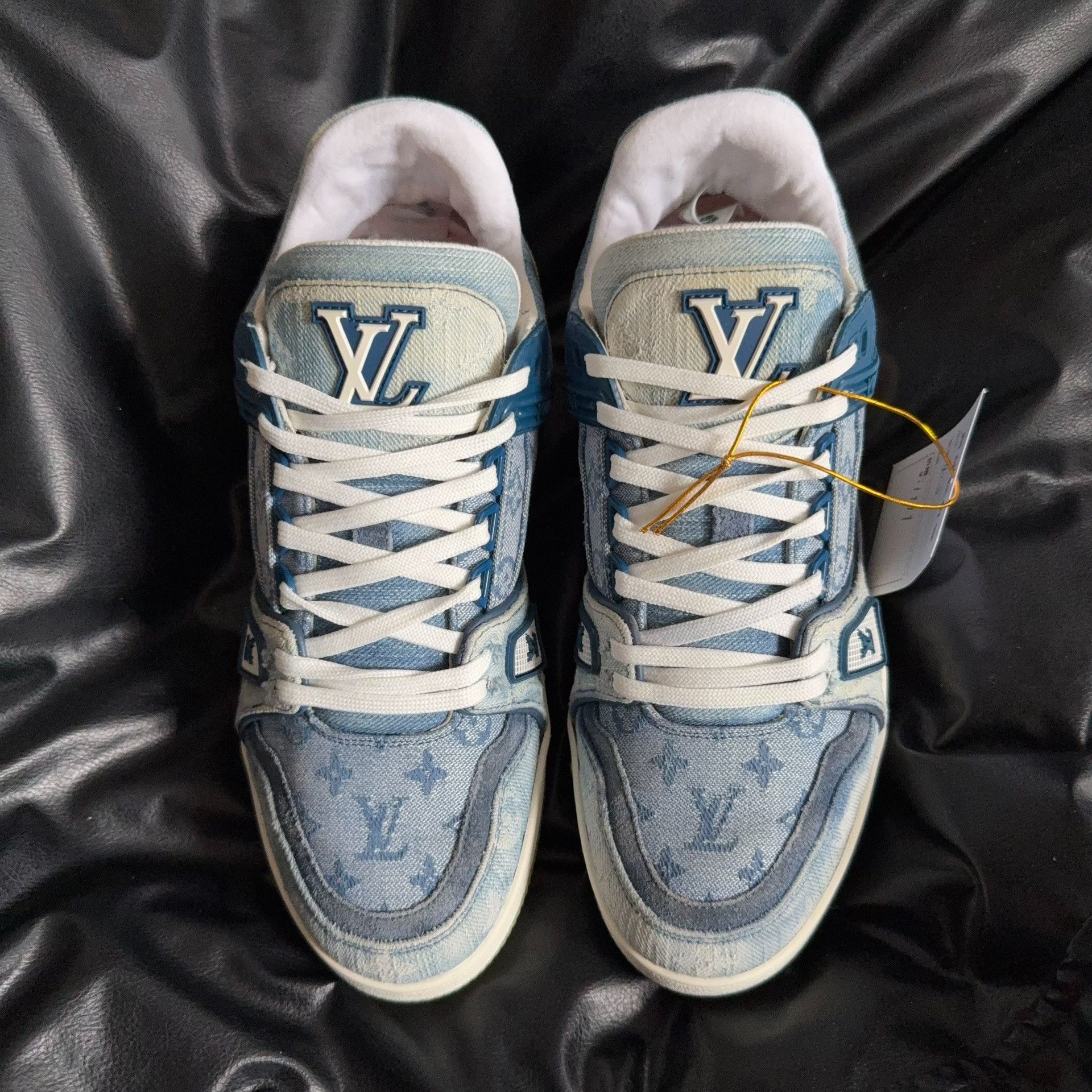 Louis Vuitton Louis Vuitton Limited Denim Blue Lowtop Sneakers 40.5 Men Size US 8 / EU 41 - 2 Thumbnail