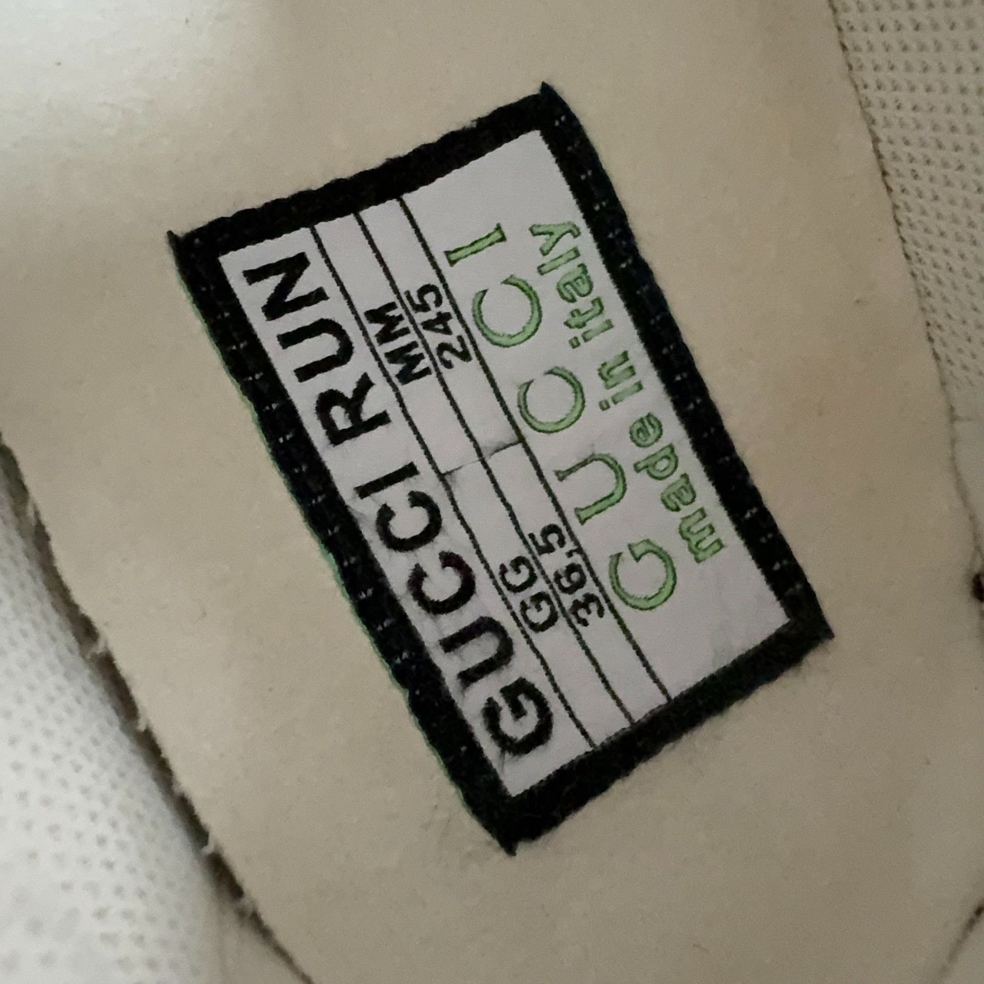 Gucci Gucci Lowtop Sneakers 36.5 Women Size US 6 / IT 36 - 8 Thumbnail