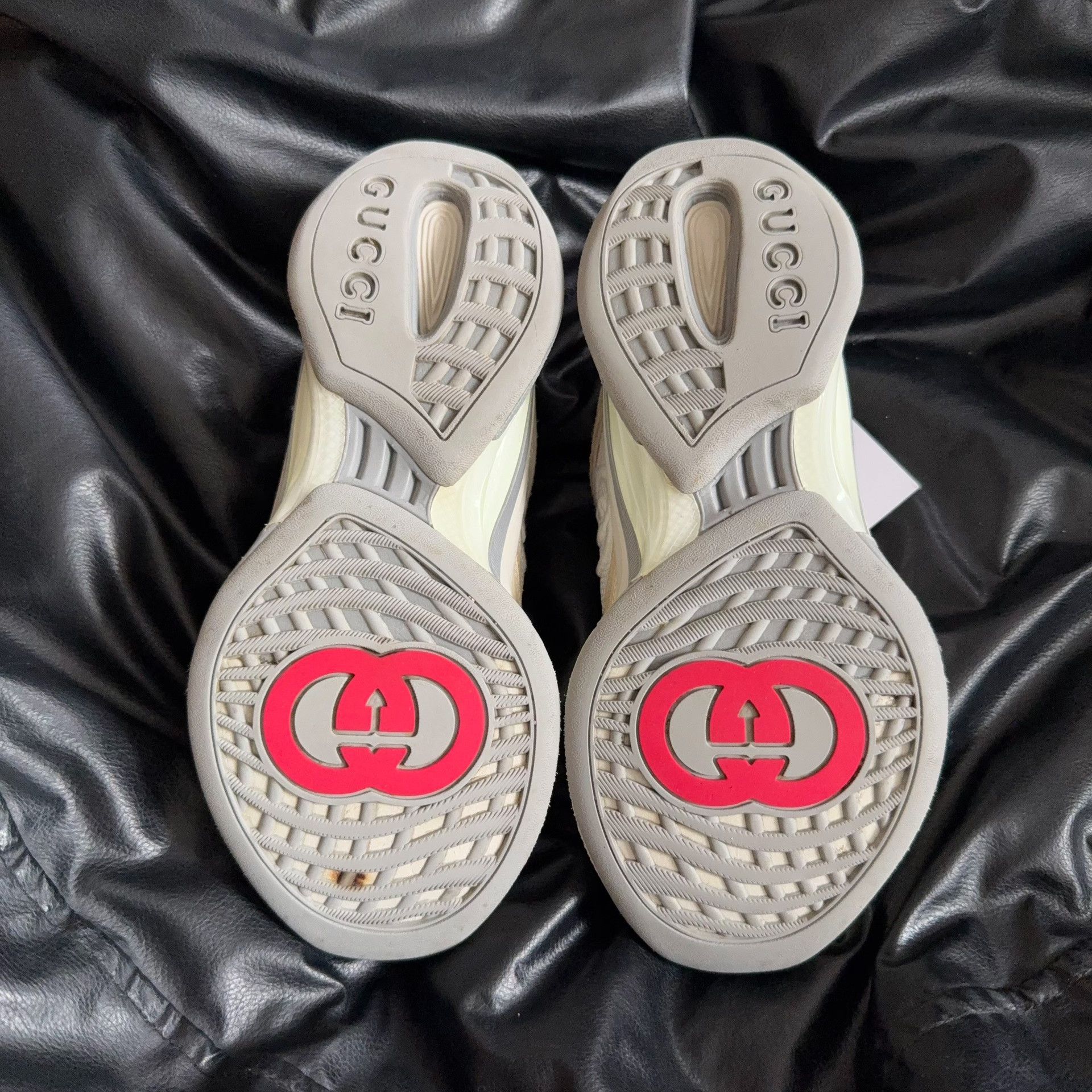 Gucci Gucci Lowtop Sneakers 36.5 Women Size US 6 / IT 36 - 4 Thumbnail