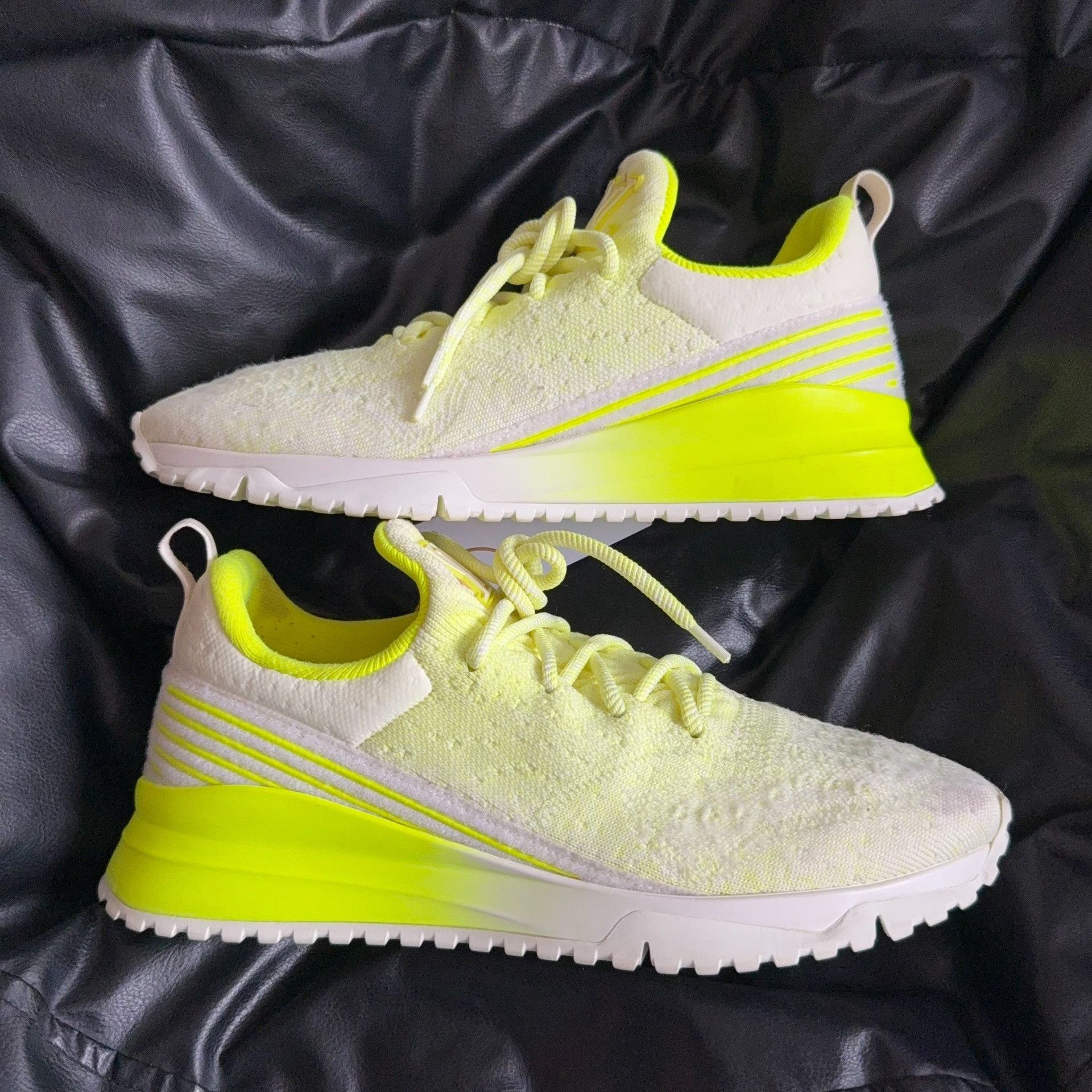 Louis Vuitton Louis Vuitton Yellow Lowtop Sneakers 8 Men Size US 8 / EU 41 - 5 Thumbnail