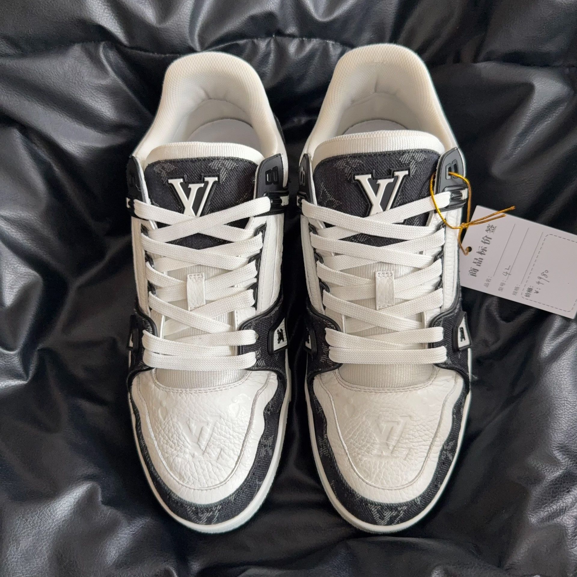 Louis Vuitton Louis Vuitton Training Denim Black Lowtop Sneakers 8 Men Size US 8 / EU 41 - 2 Thumbnail