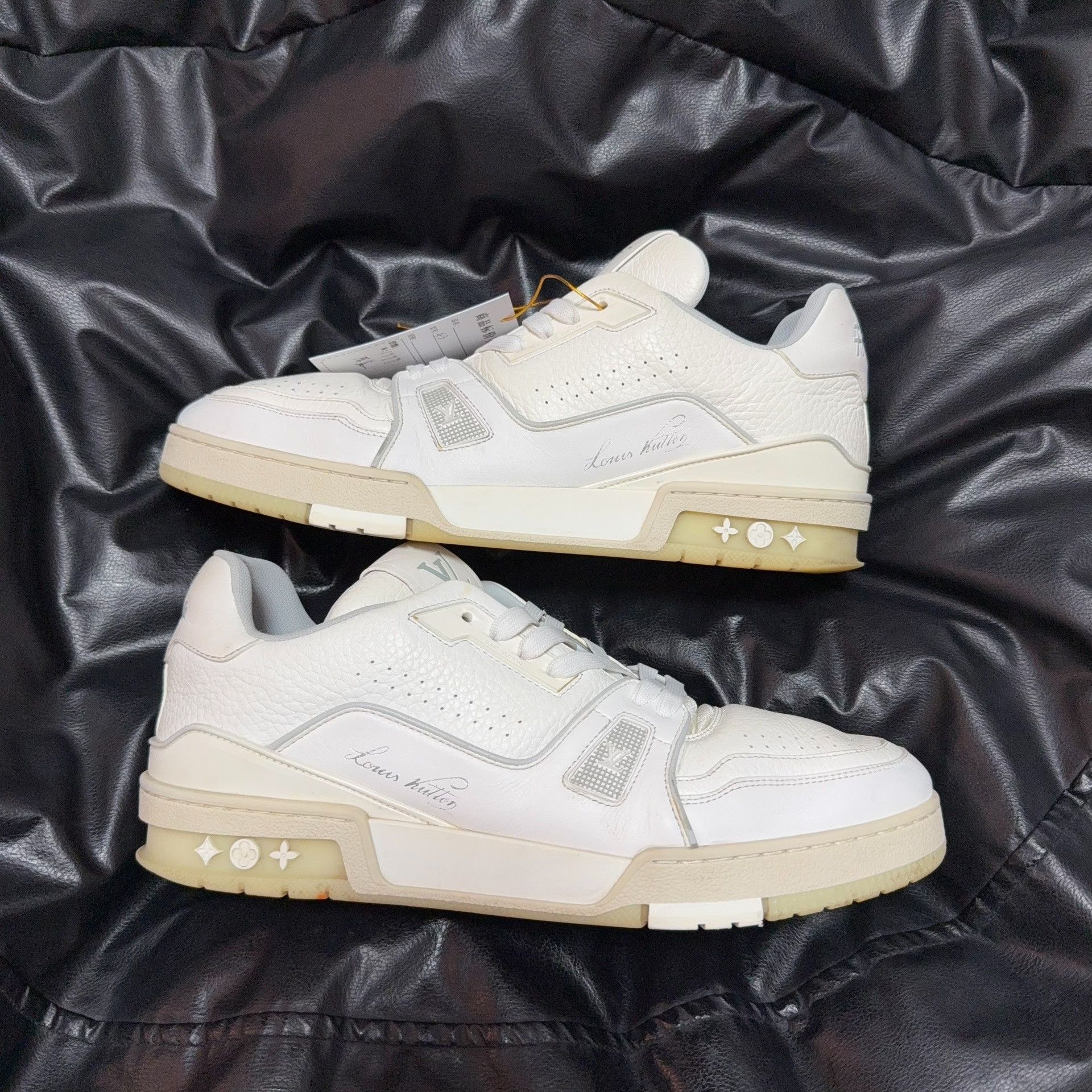 Louis Vuitton Louis Vuitton Training White Lowtop Sneakers 9 Men Size US 9 / EU 42 - 5 Thumbnail