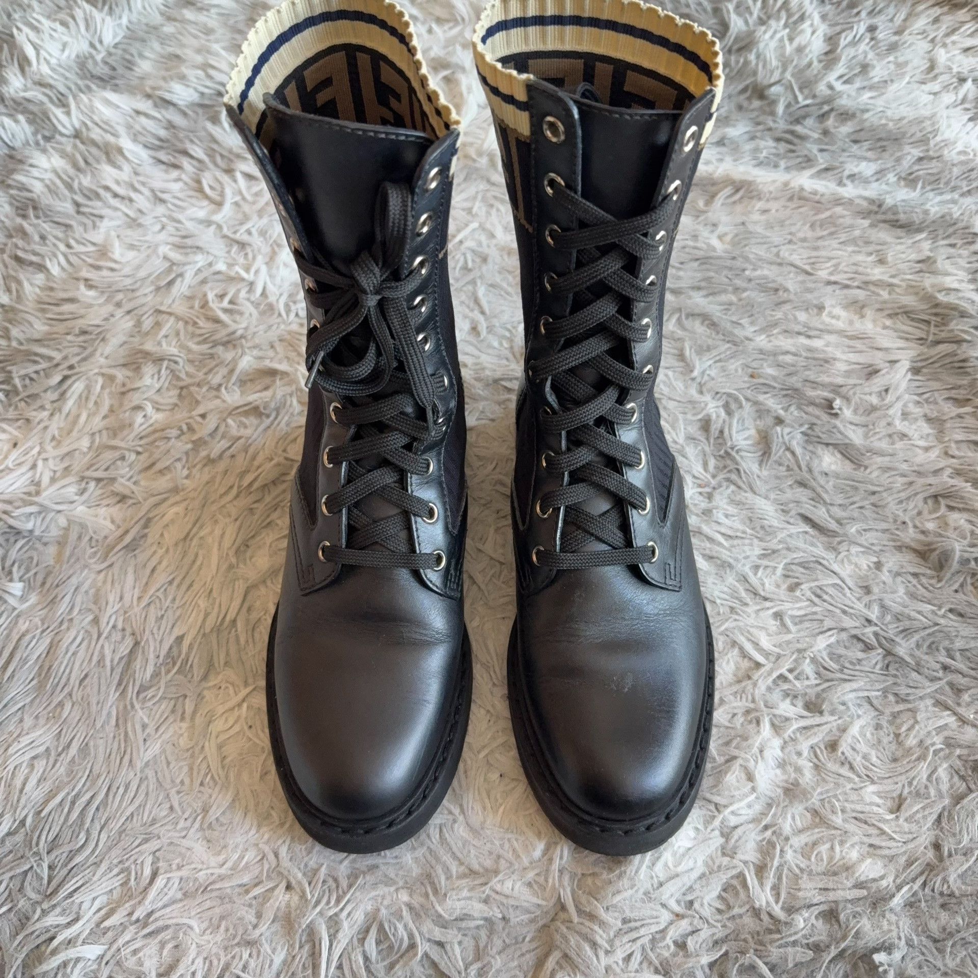 Fendi Fendi Boots 36 Women Size US 6 / IT 36 - 2 Thumbnail