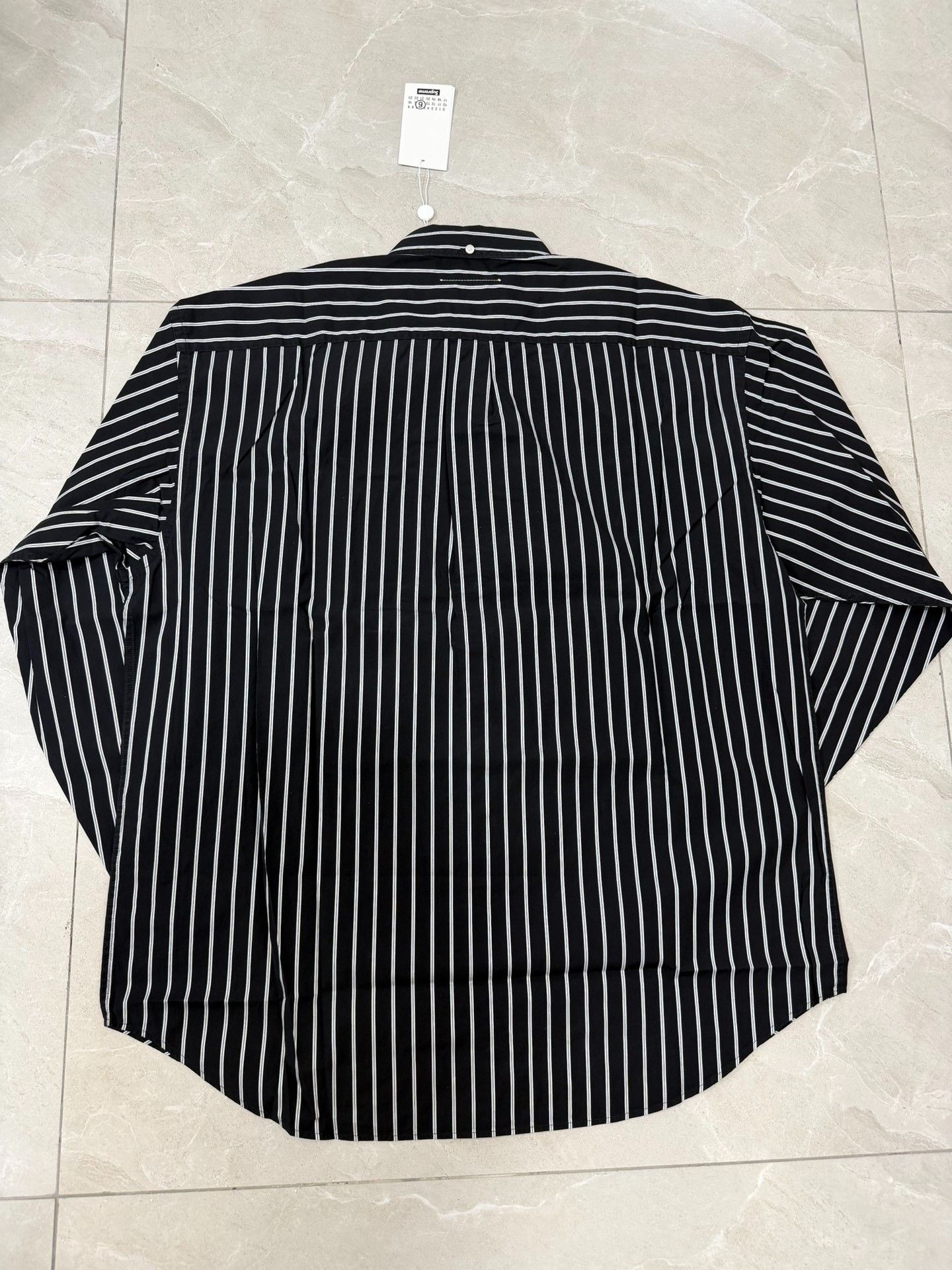 MM6 Supreme x MM6 Stripe Shirt Size US L / EU 52-54 / 3 - 5 Thumbnail