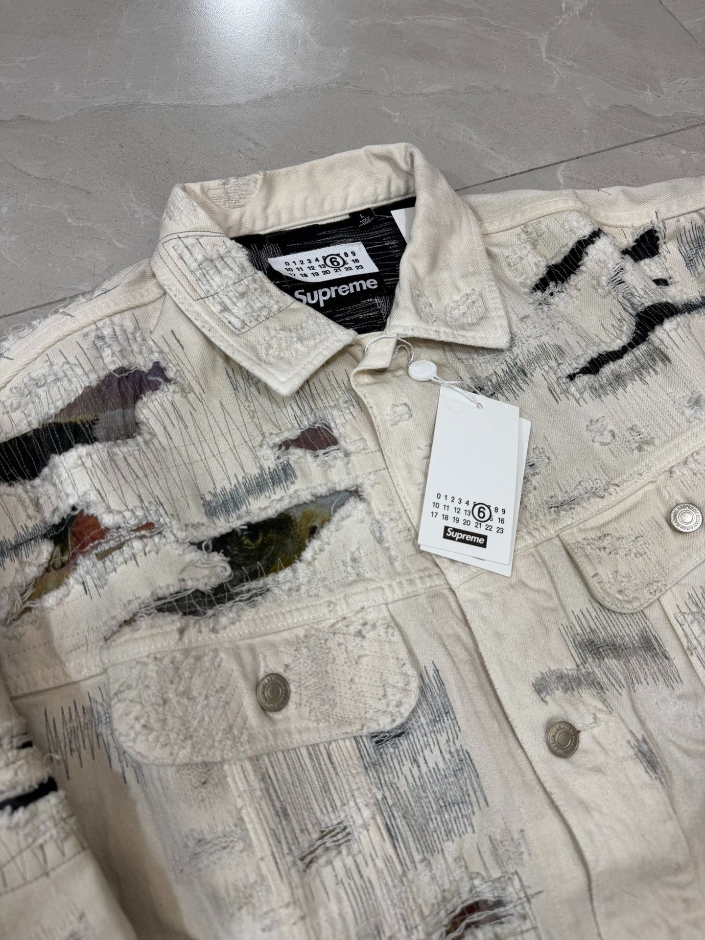 MM6 Supreme x MM6 Distressed Selvedge Denim Jacket Size US L / EU 52-54 / 3 - 3 Thumbnail