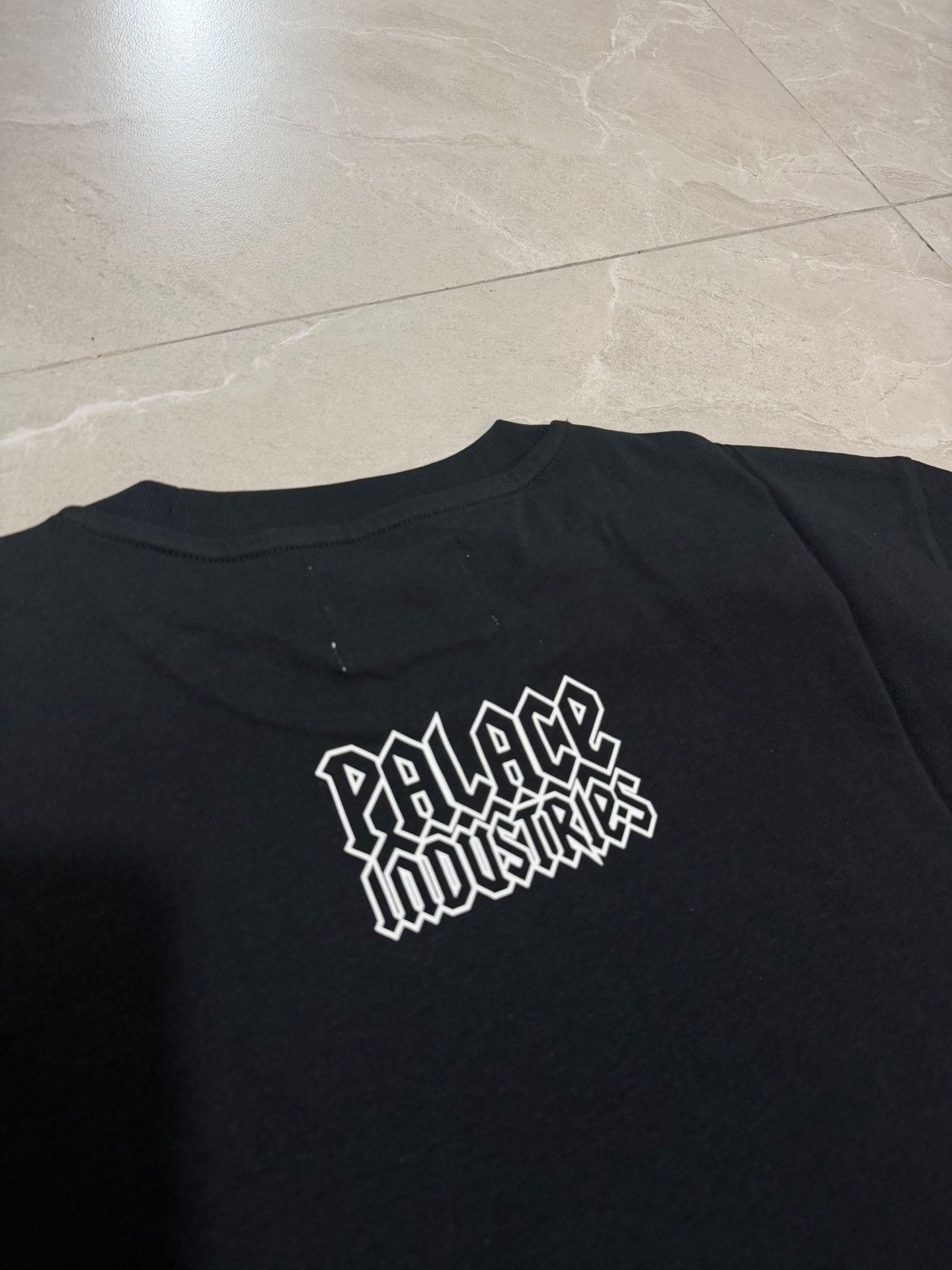 Palace PALACE x World Industries SS26 DROP6 T-shirt Size US M / EU 48-50 / 2 - 5 Thumbnail