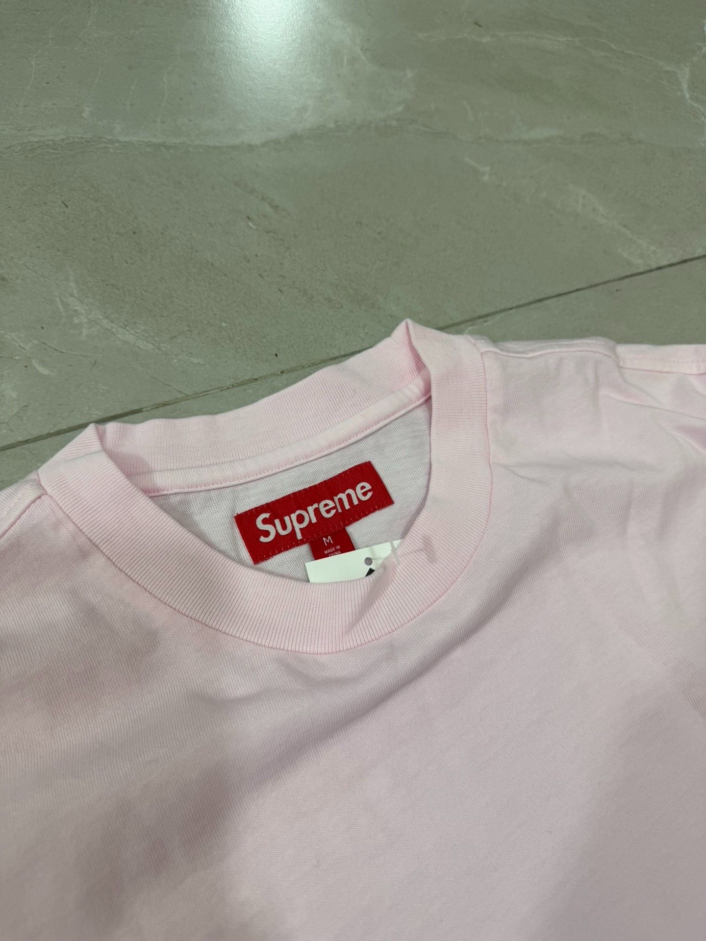 Supreme Supreme SS26 WEEK1 Cracked Sleeve L/S Top Size US M / EU 48-50 / 2 - 2 Thumbnail