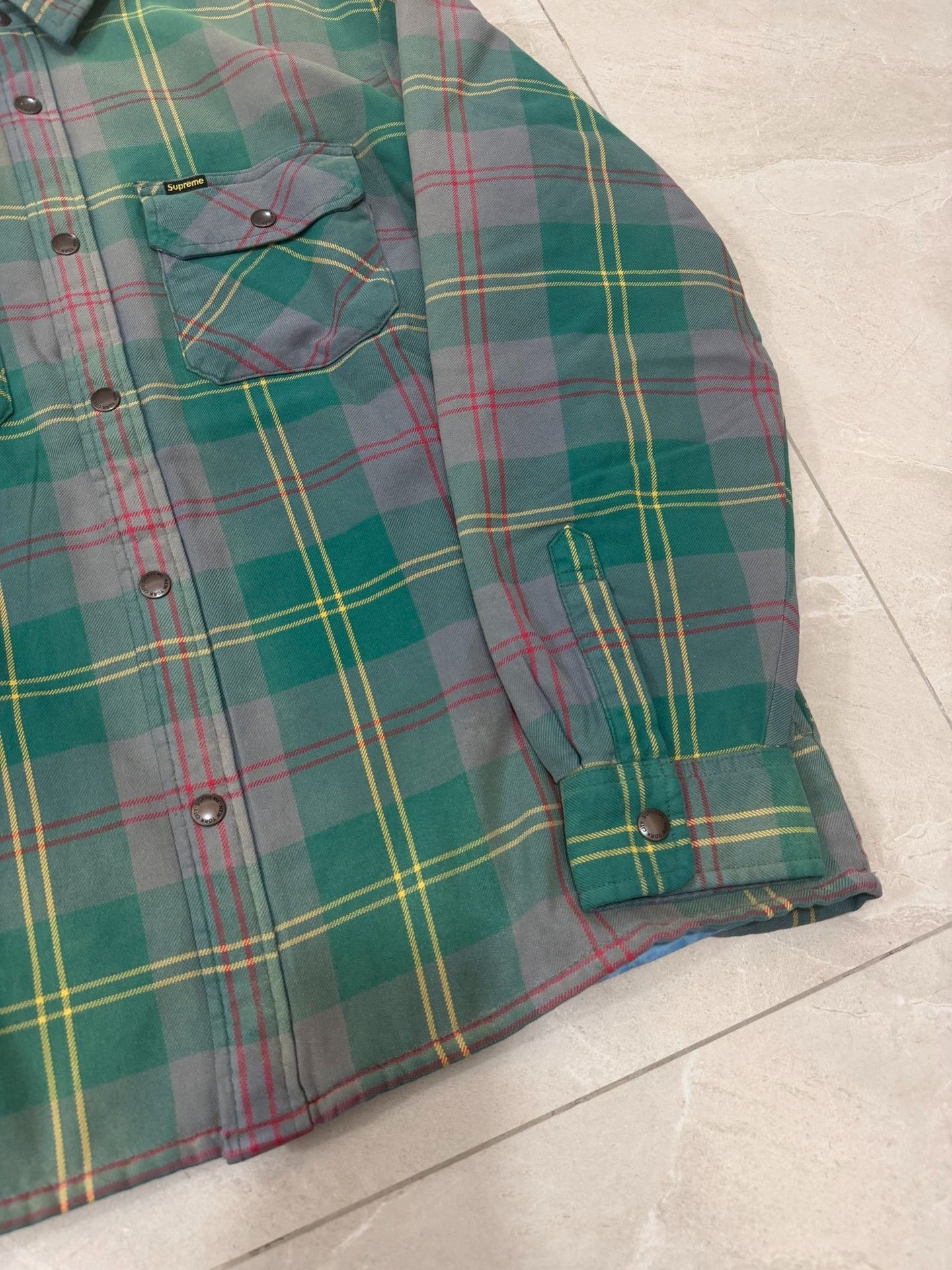 Supreme Supreme SS26 Quilted Lined Flannel Snap Shirt Size US M / EU 48-50 / 2 - 2 Thumbnail