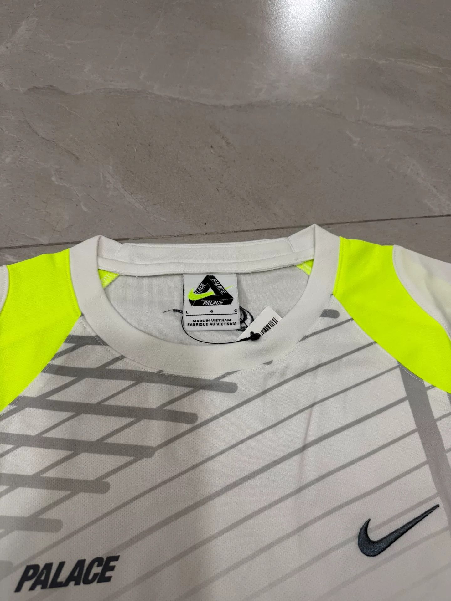 Nike PALACE x Nike TOTAL P90 JERSEY Size US L / EU 52-54 / 3 - 2 Thumbnail