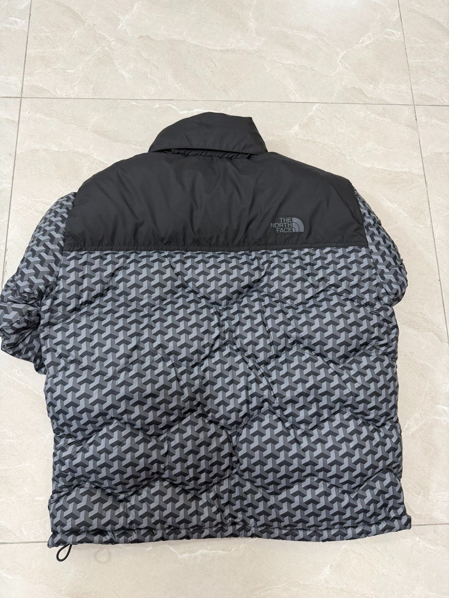 The North Face THE NORTH FACE x DOE Hexagon Down Jacket Size US M / EU 48-50 / 2 - 6 Thumbnail
