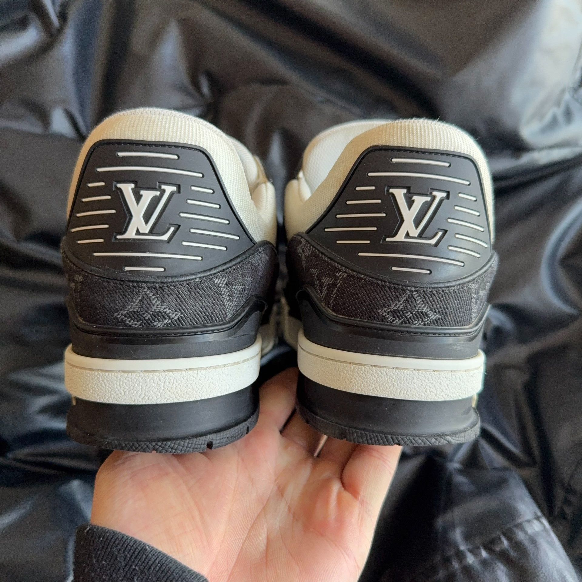 Louis Vuitton Louis Vuitton Training Denim Black Lowtop Sneakers 8 Men Size US 8 / EU 41 - 3 Thumbnail
