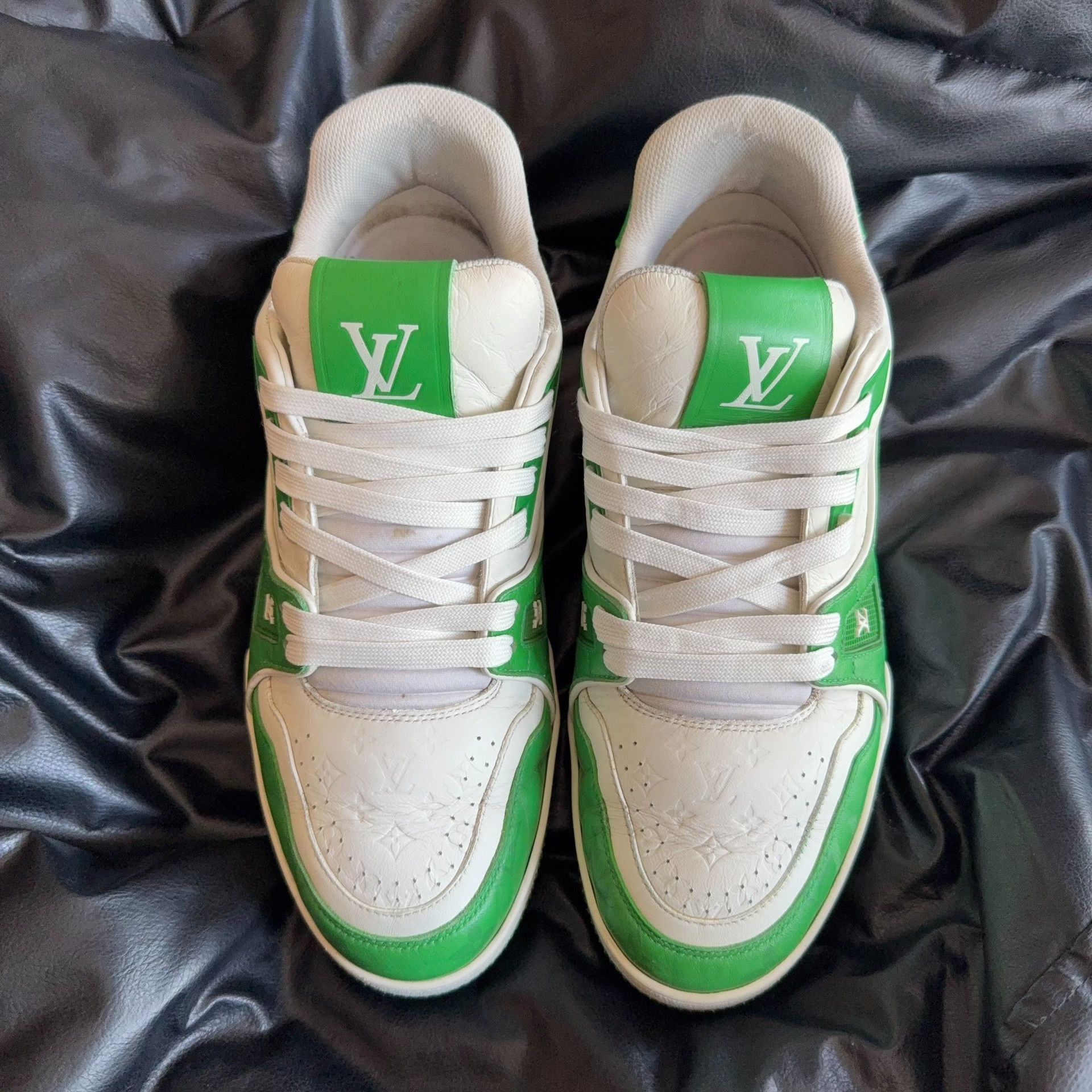 Louis Vuitton Louis Vuitton Training Green Lowtop Sneakers 7.5 Men Size US 7.5 / EU 40-41 - 2 Thumbnail