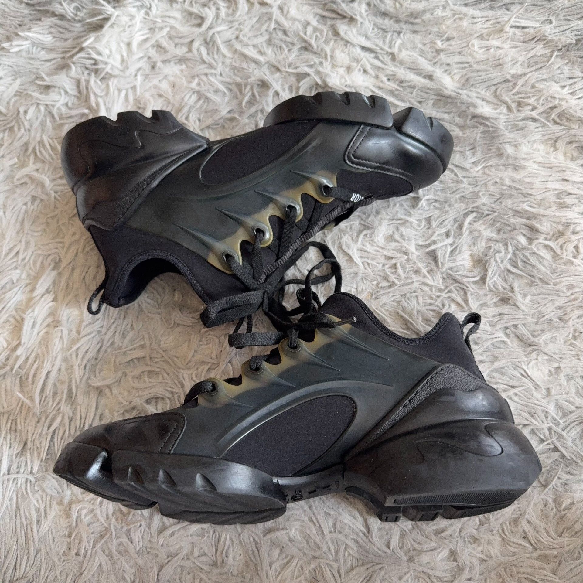 Dior Dior Black Lowtop Sneakers 37 Women Size US 6.5 / IT 36.5 - 6 Thumbnail