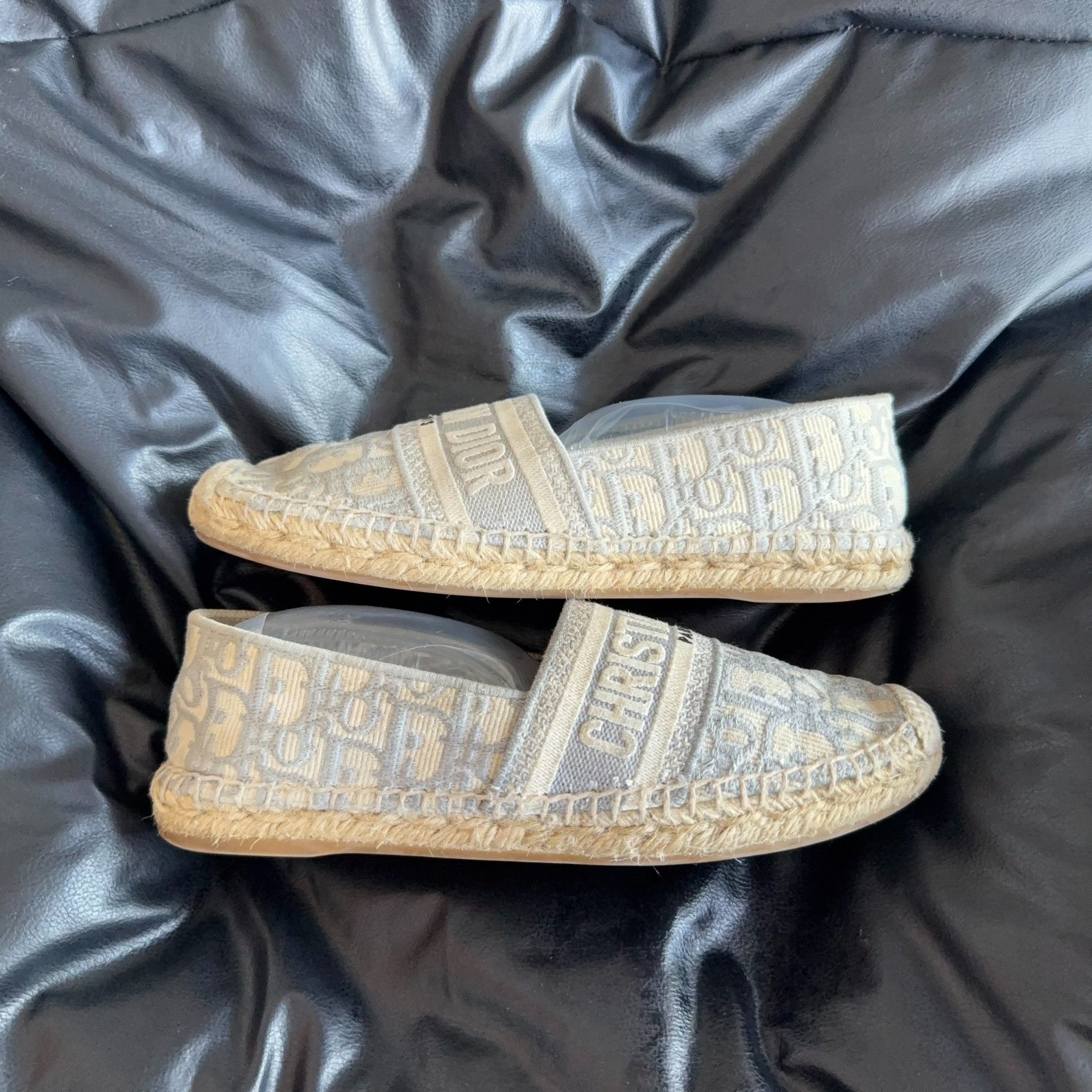 Dior Dior Lowtop Sneakers 38 Women Size US 7.5 / IT 37.5 - 5 Thumbnail