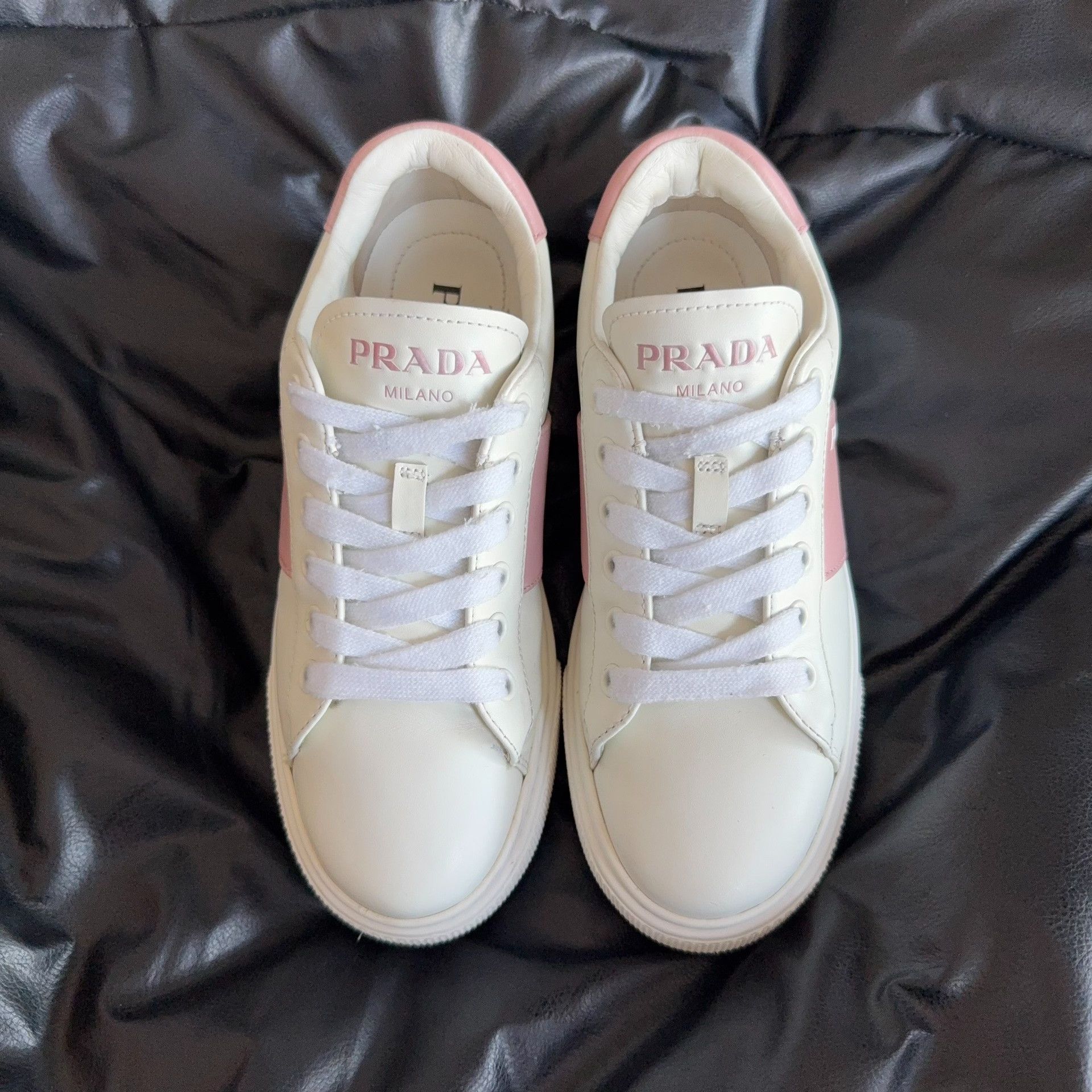 Prada Prada Pink Lowtop Sneakers 35 Women Size US 5 / IT 35 - 2 Thumbnail
