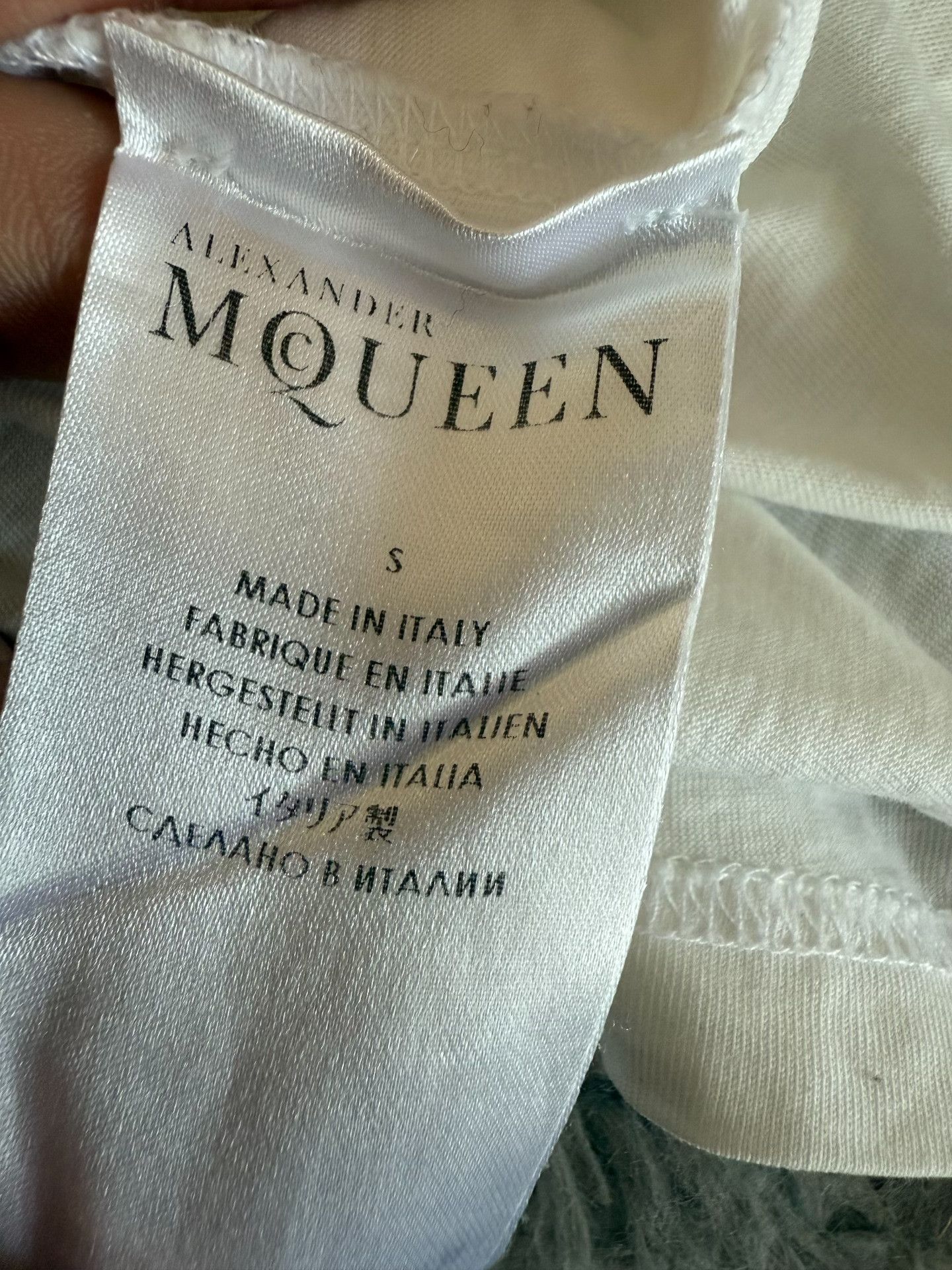 Alexander McQueen Alexander McQueen White T-Shirt S Women Size S / US 4 / IT 40 - 4 Thumbnail