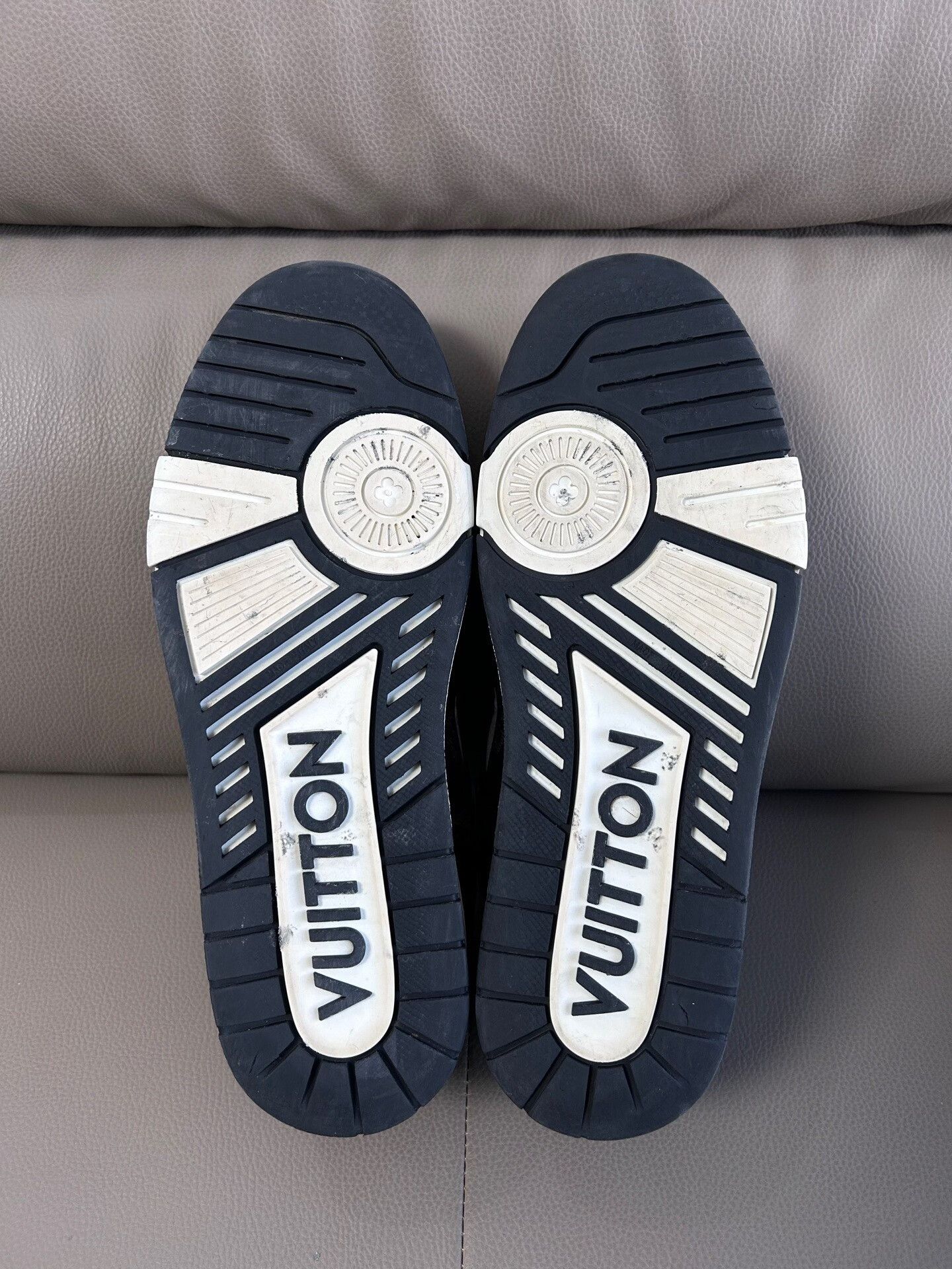 Louis Vuitton Louis Vuitton Training Denim Black Lowtop Sneakers 41 Men Size US 8.5 / EU 41-42 - 4 Thumbnail