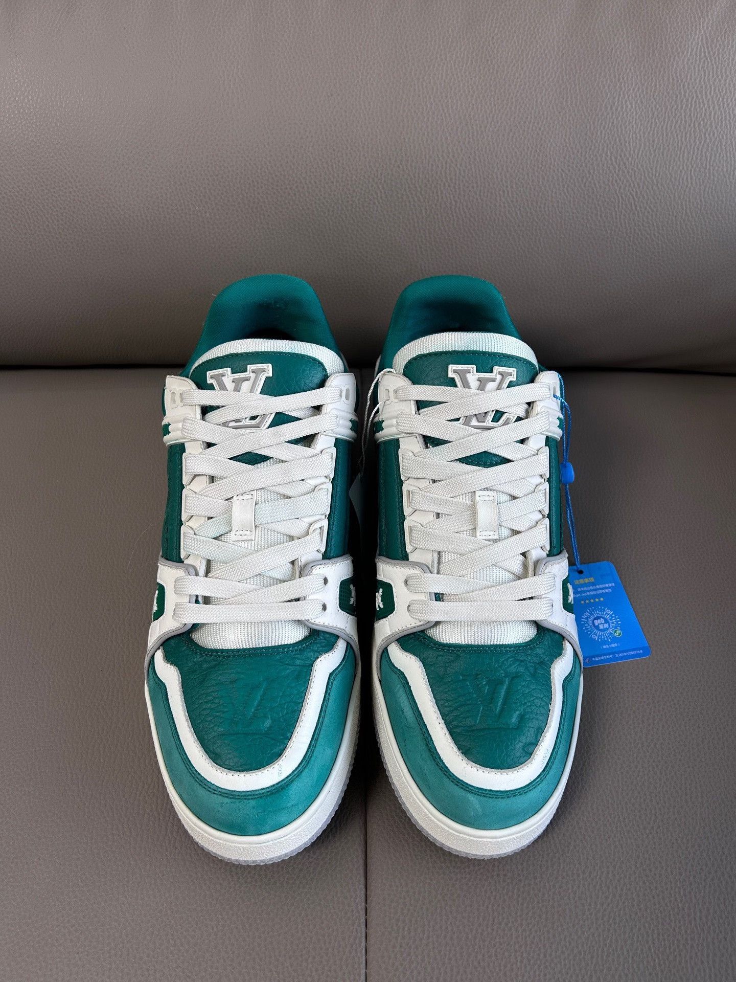 Louis Vuitton Louis Vuitton Training Green Lowtop Sneakers 41 Men Size US 8.5 / EU 41-42 - 2 Thumbnail
