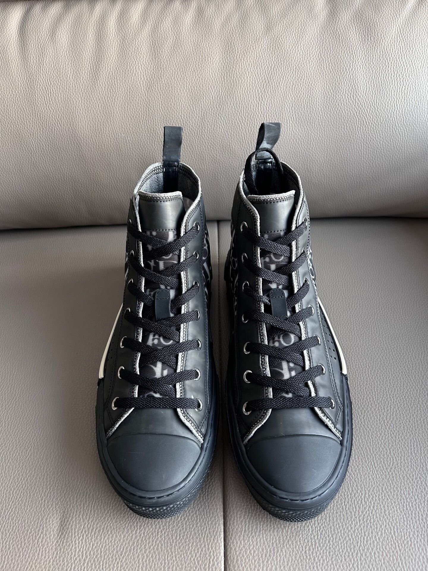Dior Dior Black Hitop Sneakers 23 Men Size US 10 / EU 43 - 2 Thumbnail
