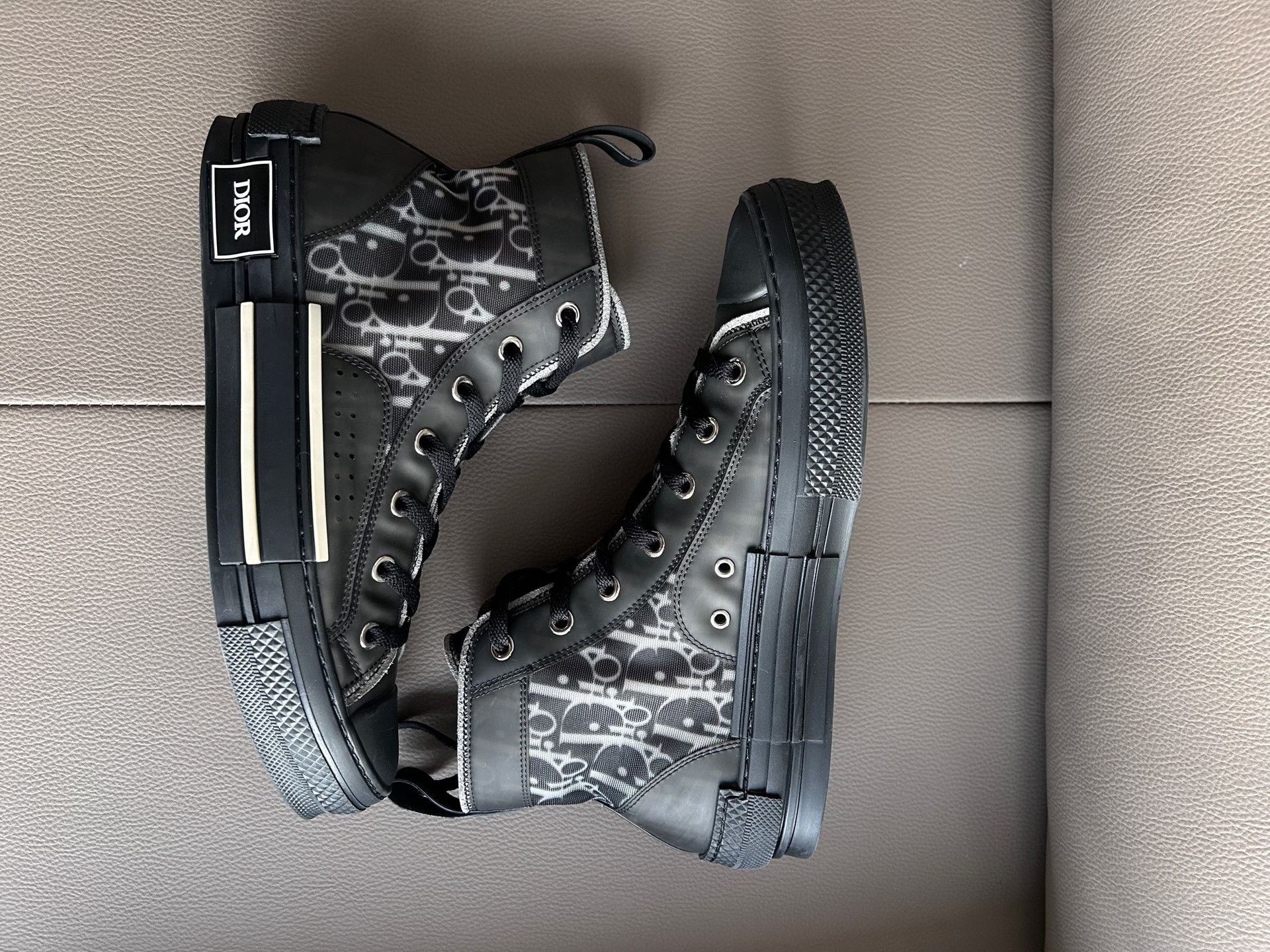 Dior Dior Black Hitop Sneakers 23 Men Size US 10 / EU 43 - 6 Thumbnail