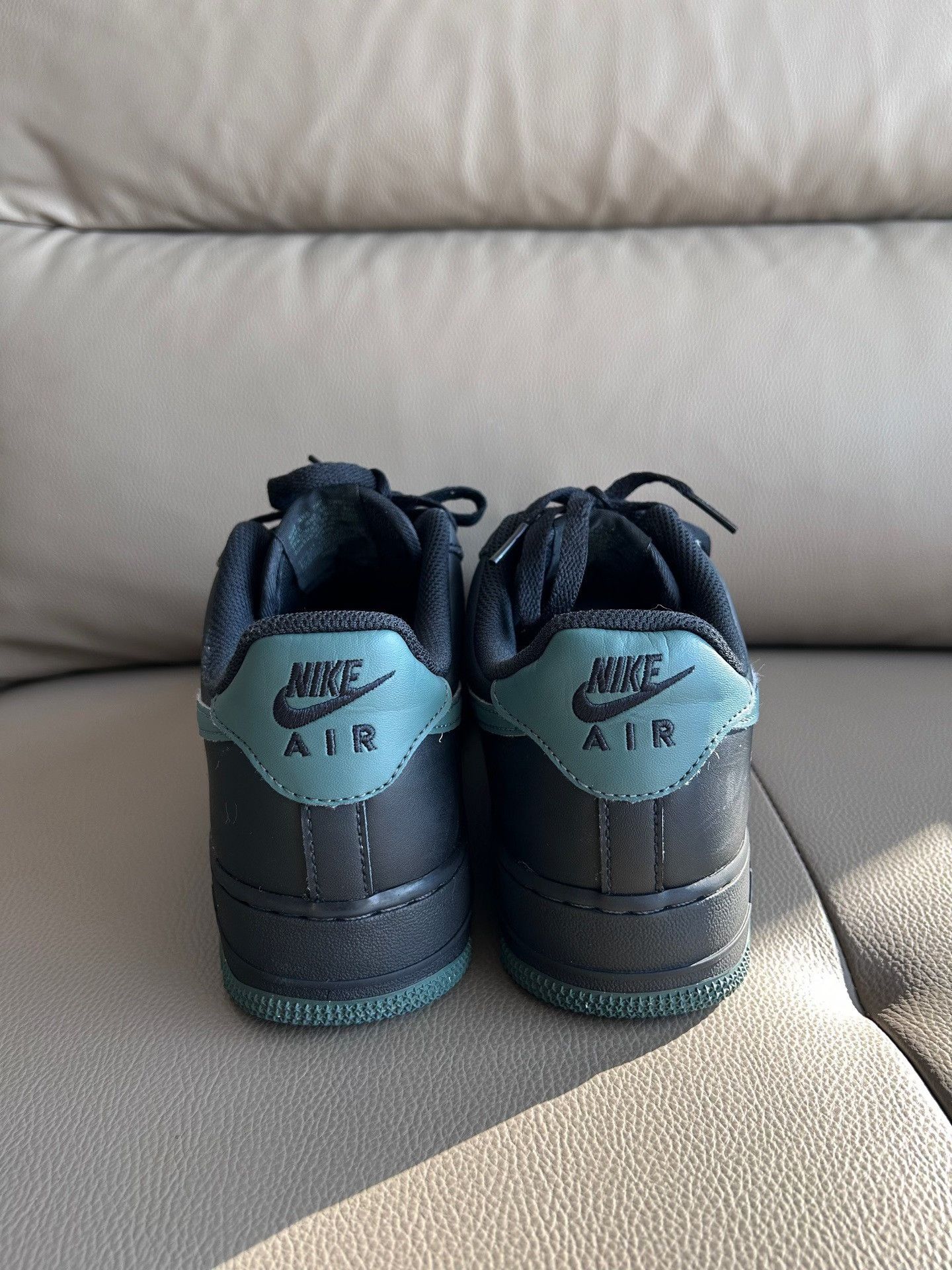 Nike Nike Black Lowtop Sneakers 42 Men Size US 9 / EU 42 - 3 Thumbnail