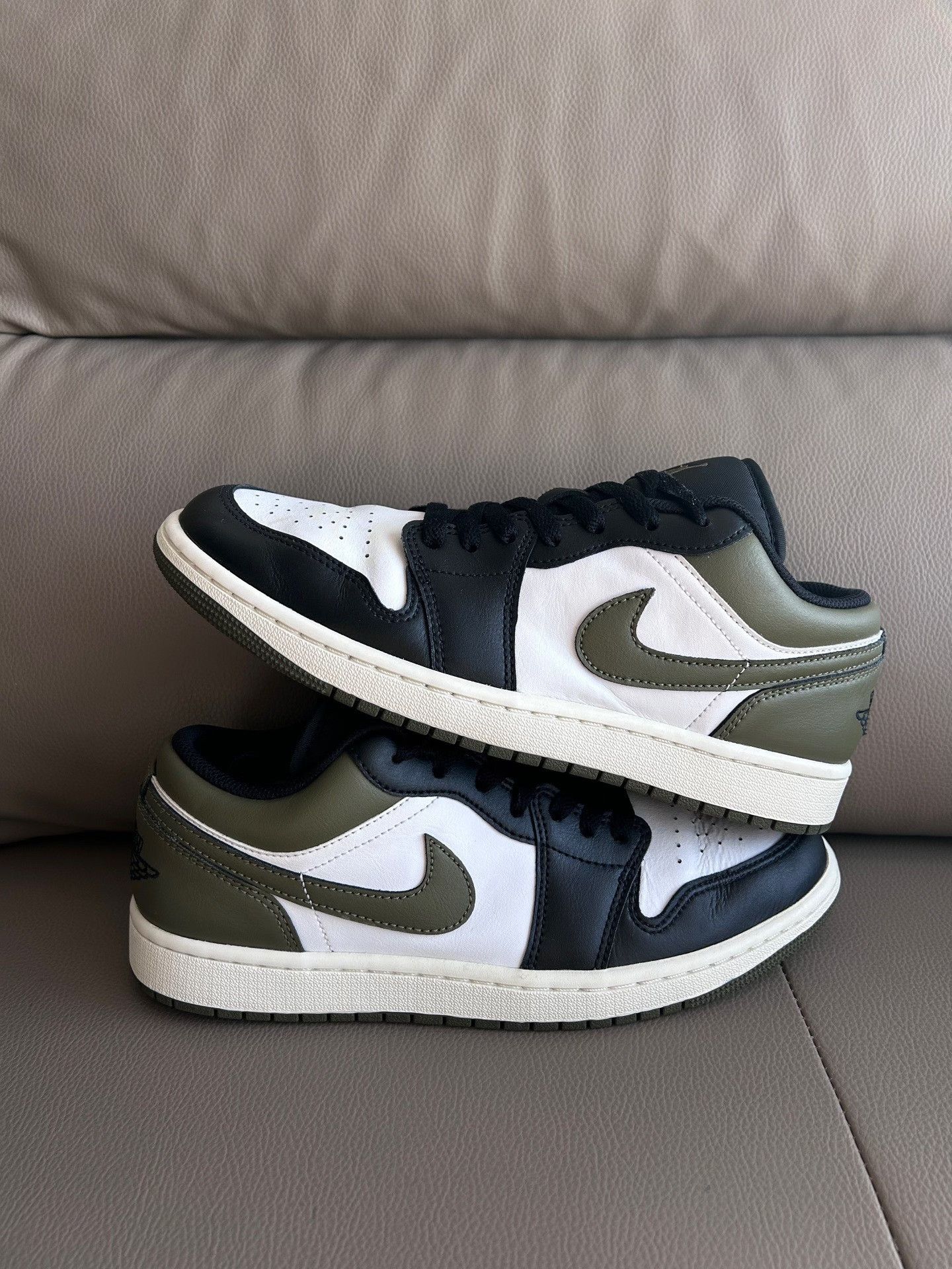 Nike Nike Green Lowtop Sneakers 42 Men Size US 9 / EU 42 - 5 Thumbnail