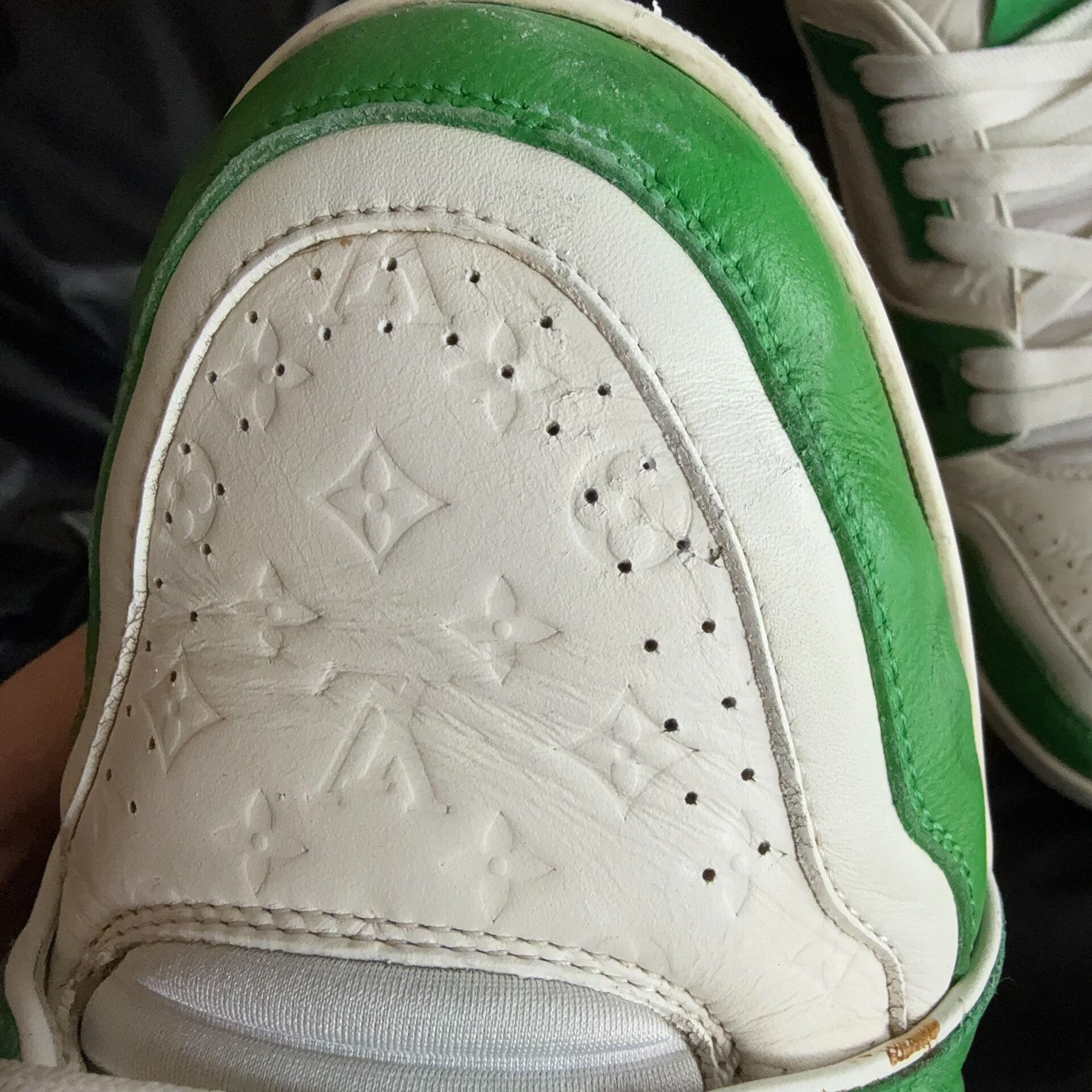 Louis Vuitton Louis Vuitton Training Green Lowtop Sneakers 8.5 Men Size US 8.5 / EU 41-42 - 7 Thumbnail