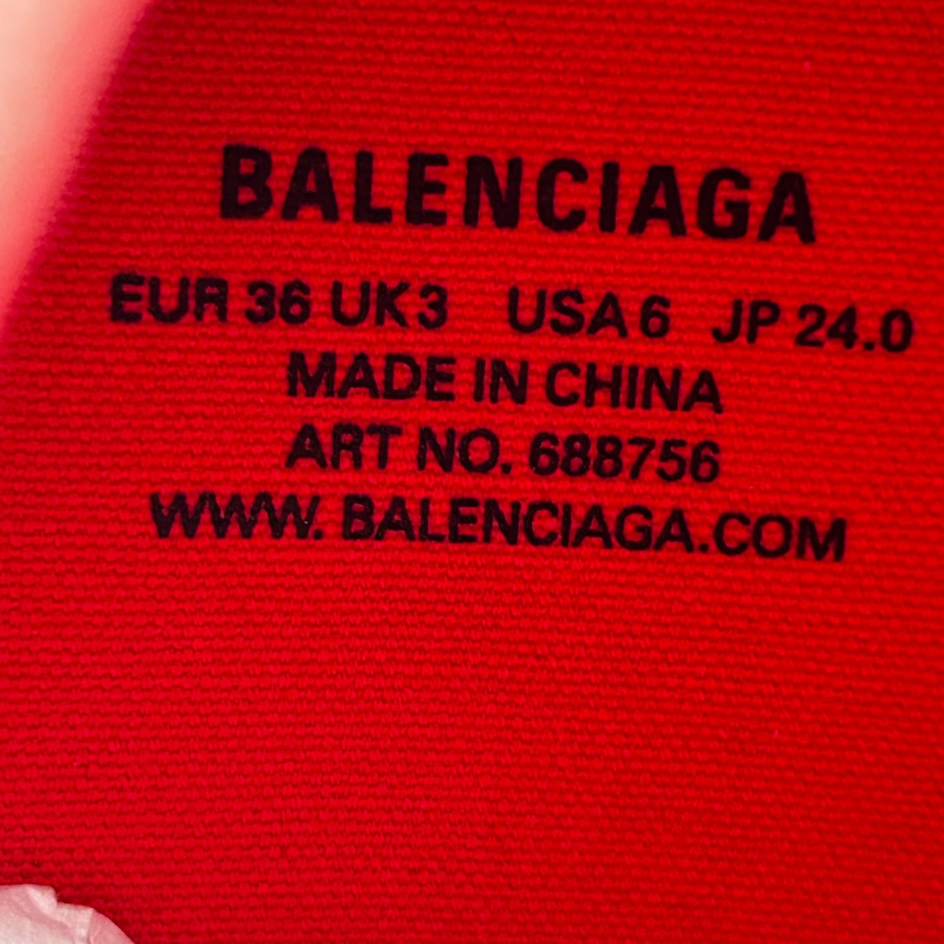 Balenciaga Balenciaga Distressed Red Hitop Sneakers 36 Women Size US 6 / IT 36 - 8 Thumbnail
