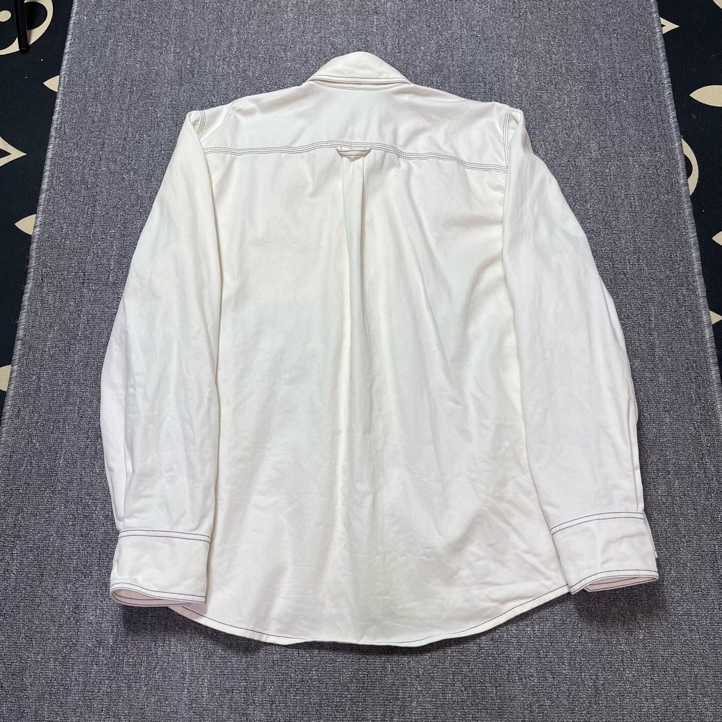 Vetements Vetements Oversized White Shirt XS Men Size US XS / EU 42 / 0 - 2 Thumbnail