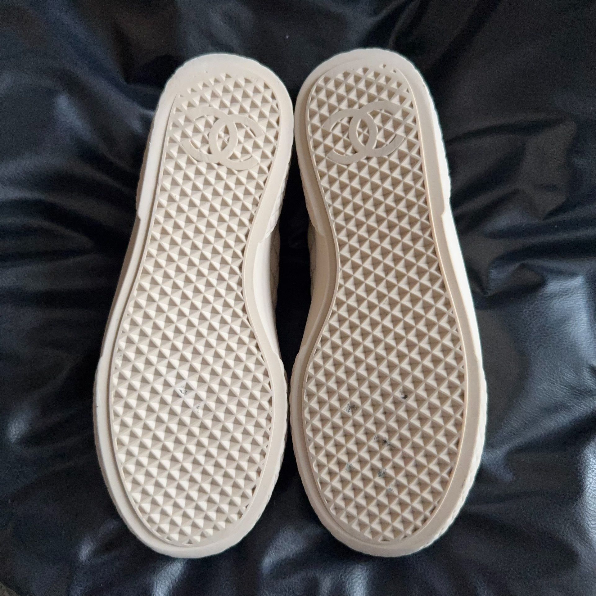Chanel Chanel Lowtop Sneakers 36 Women Size US 6 / IT 36 - 4 Thumbnail