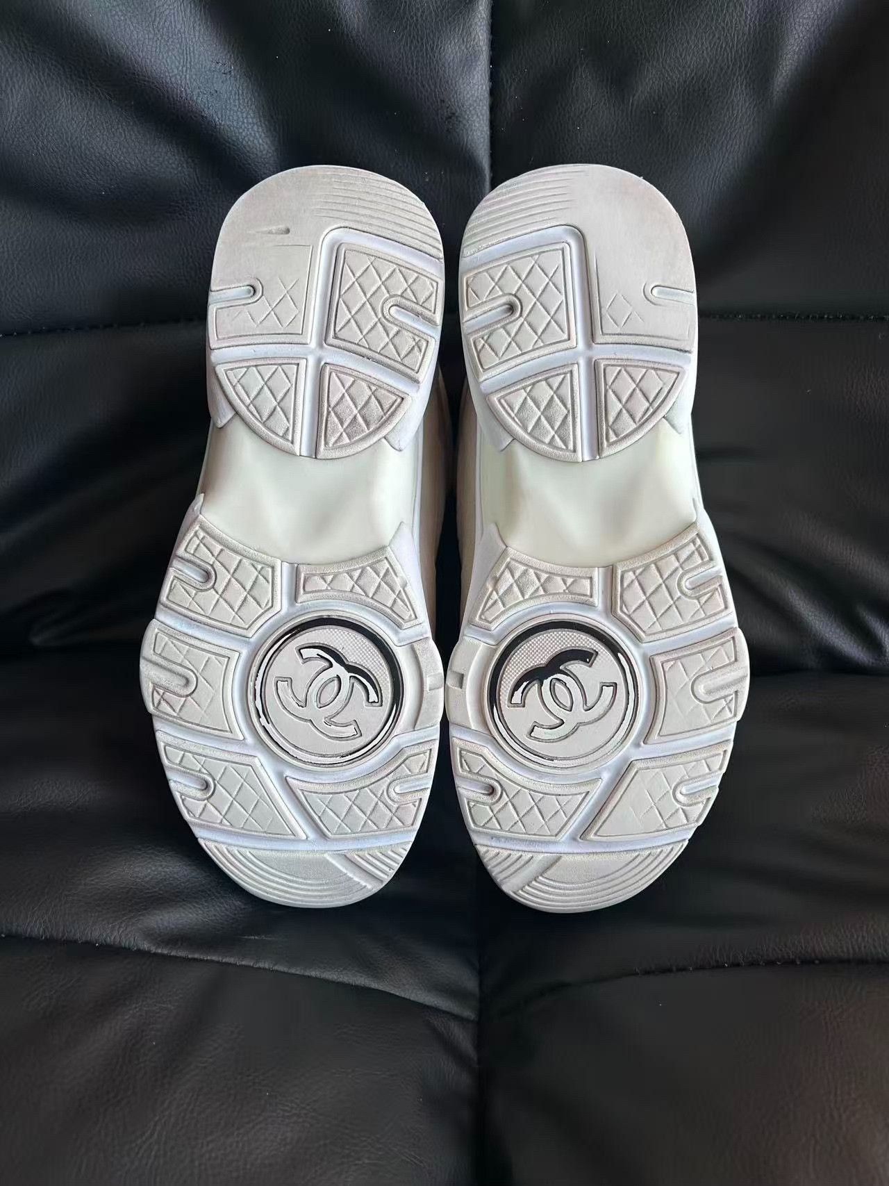 Chanel Chanel Casual Lowtop Sneakers 36 Women Size US 6 / IT 36 - 4 Thumbnail