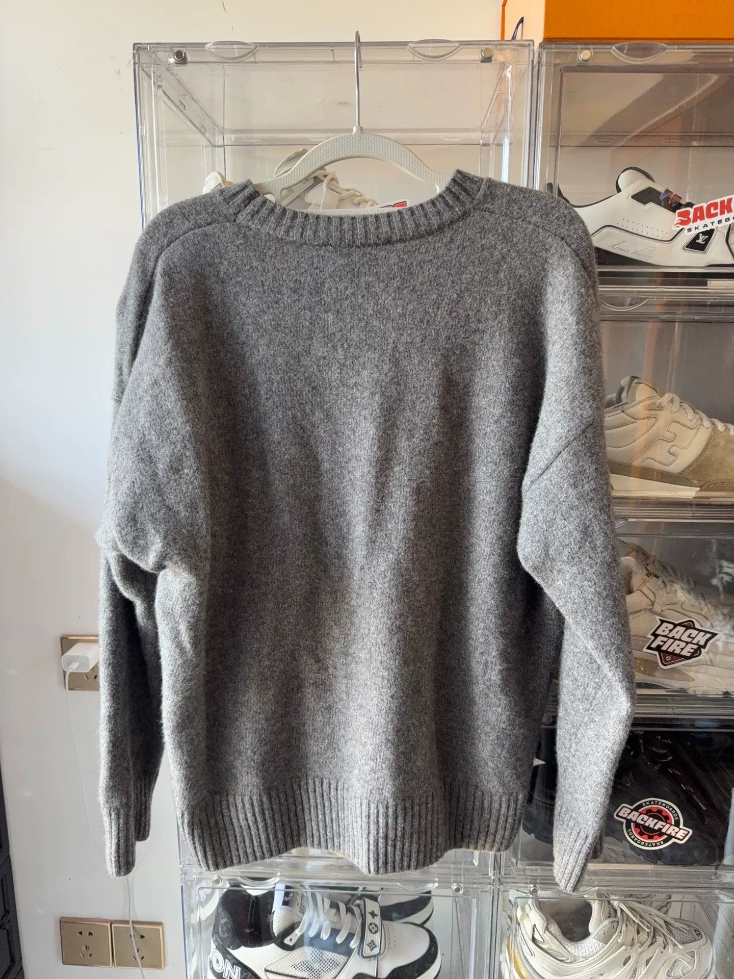 AMI Ami Sweater XL Women Size XL / US 12-14 / IT 48-50 - 2 Thumbnail