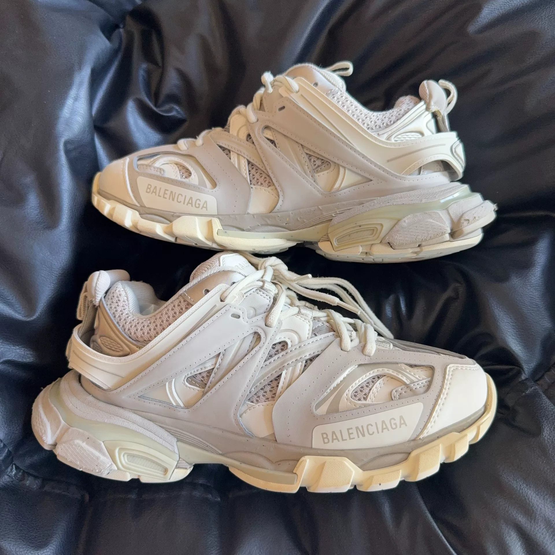 Balenciaga Balenciaga Brown Lowtop Sneakers 38 Women Size US 7.5 / IT 37.5 - 5 Thumbnail