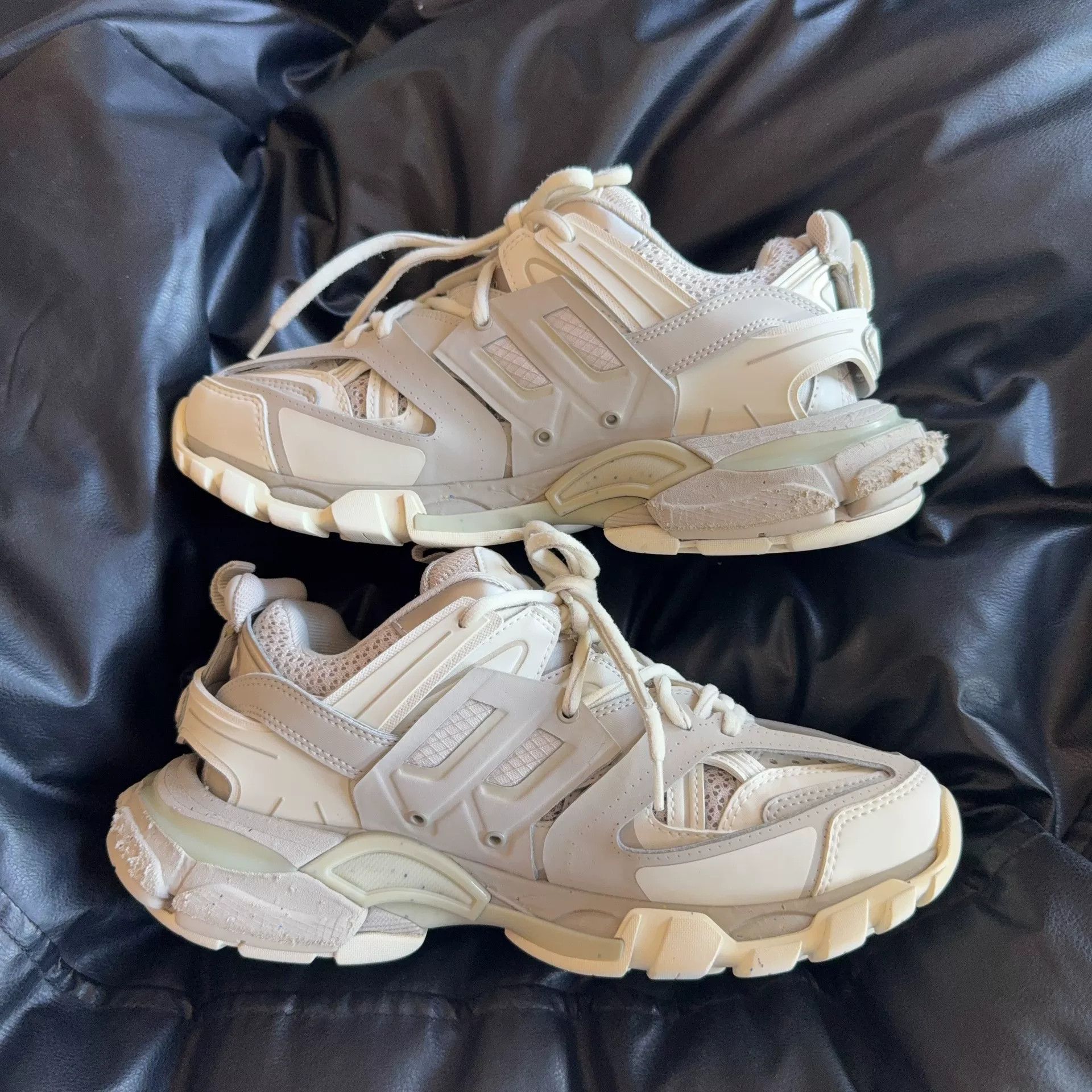 Balenciaga Balenciaga Brown Lowtop Sneakers 38 Women Size US 7.5 / IT 37.5 - 6 Thumbnail