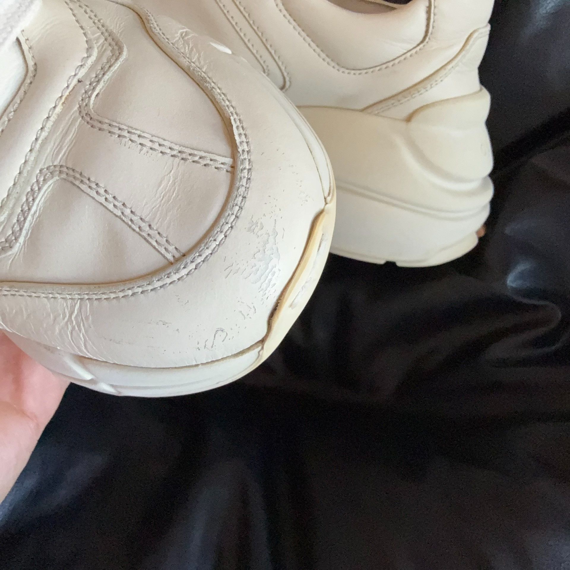 Gucci Gucci Lowtop Sneakers 38.5 Women Size US 7.5 / IT 37.5 - 7 Thumbnail