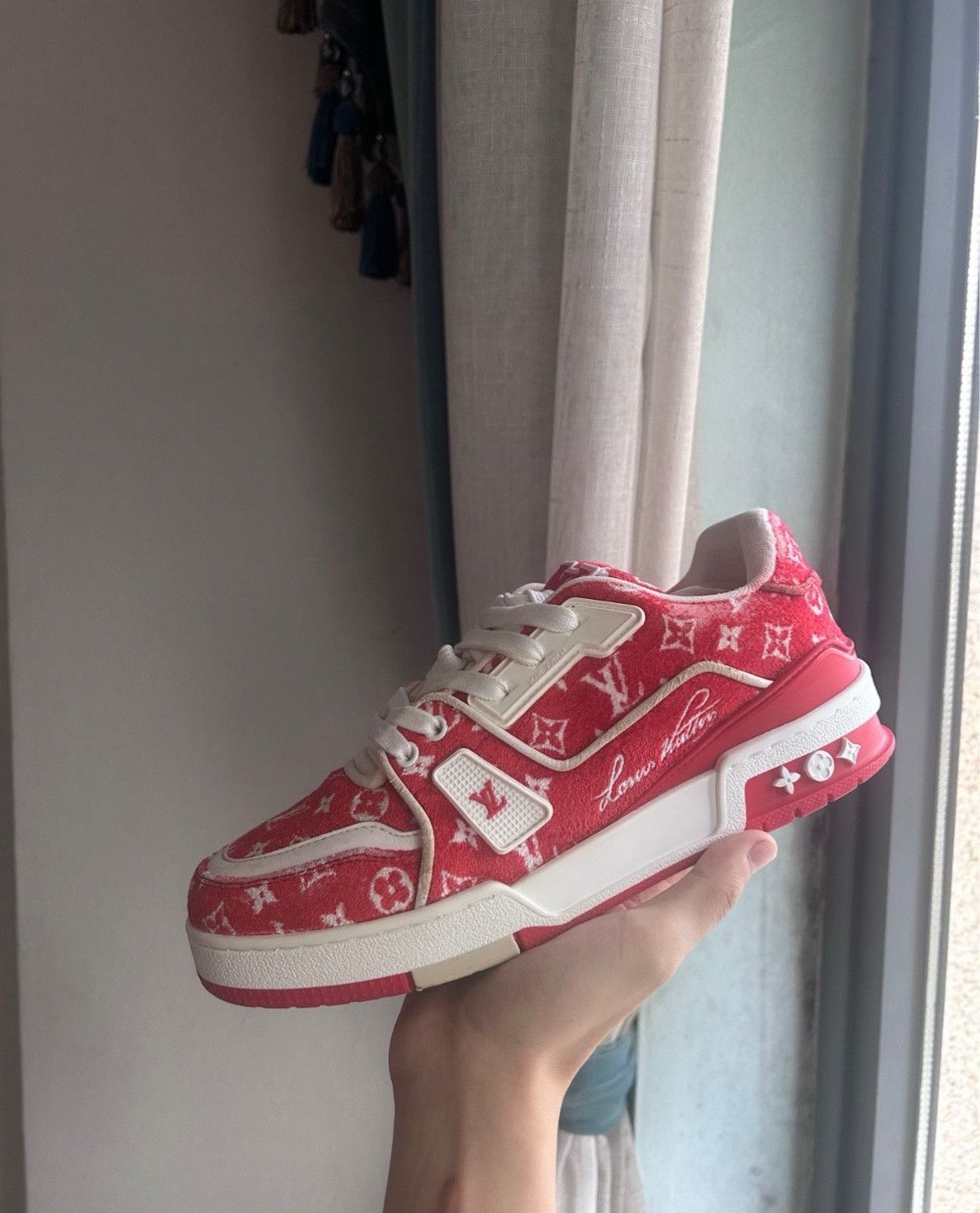 Louis Vuitton Louis Vuitton Training Red Lowtop Sneakers 38 Women Size US 7.5 / IT 37.5 - 6 Thumbnail