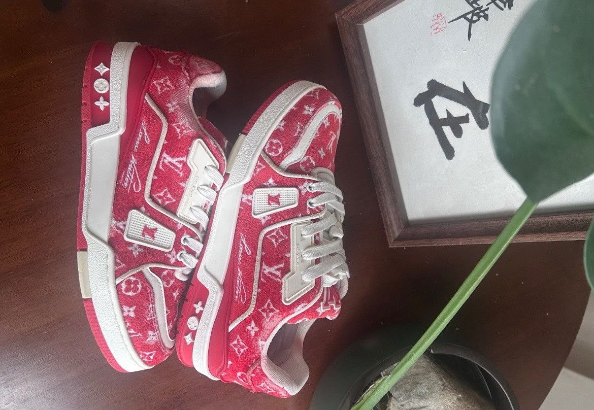 Louis Vuitton Louis Vuitton Training Red Lowtop Sneakers 38 Women Size US 7.5 / IT 37.5 - 5 Thumbnail