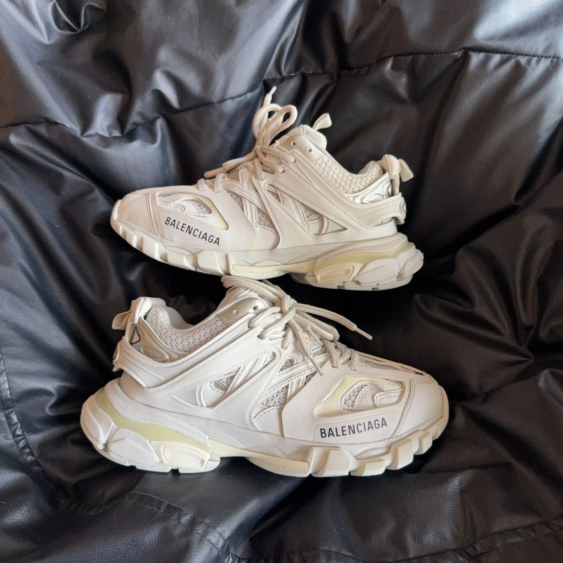 Balenciaga Balenciaga White Lowtop Sneakers 36 Women Size US 6 / IT 36 - 5 Thumbnail