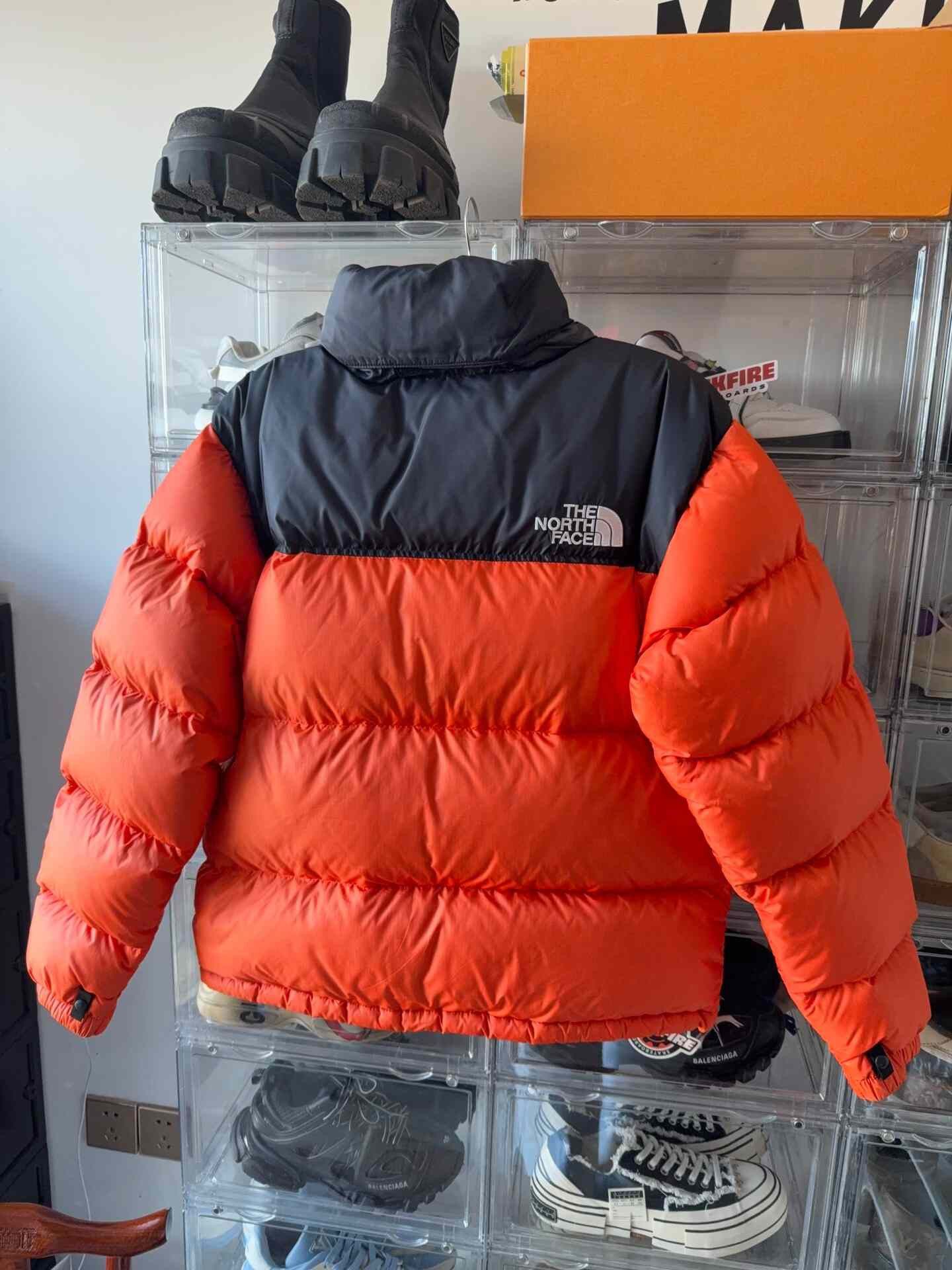 The North Face The North Face Down Orange Heavy Coat M Men Size US M / EU 48-50 / 2 - 2 Thumbnail