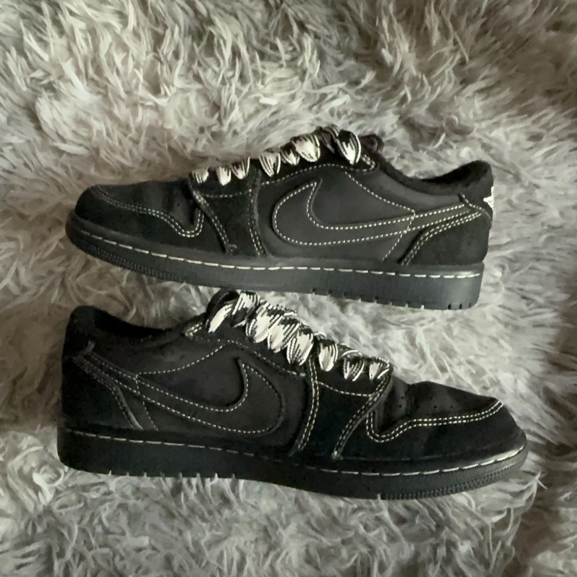 Nike Nike Black Lowtop Sneakers 37 Men Size US 5 / EU 37 - 6 Thumbnail