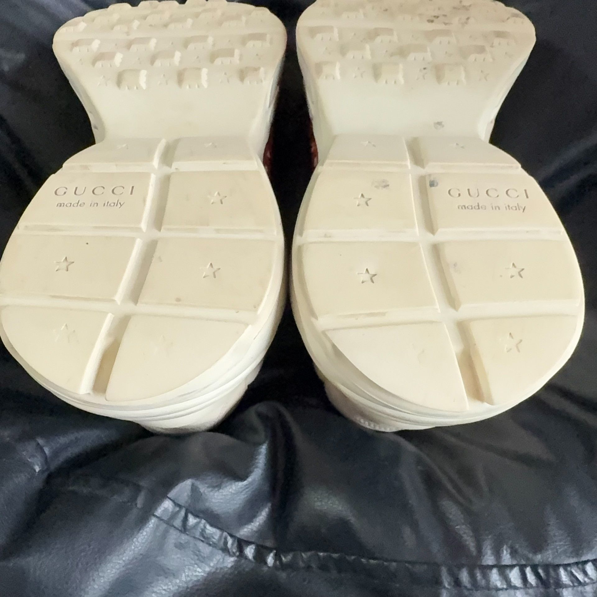Gucci Gucci Red Lowtop Sneakers 42 Men Size US 9 / EU 42 - 7 Thumbnail
