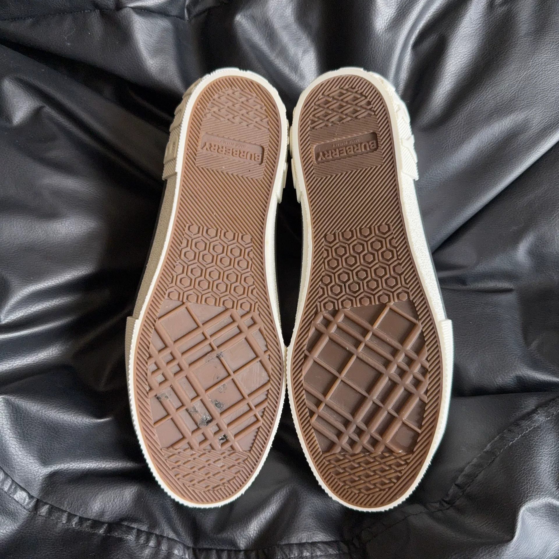 Burberry Burberry White Lowtop Sneakers 41.5 Men Size US 9 / EU 42 - 4 Thumbnail