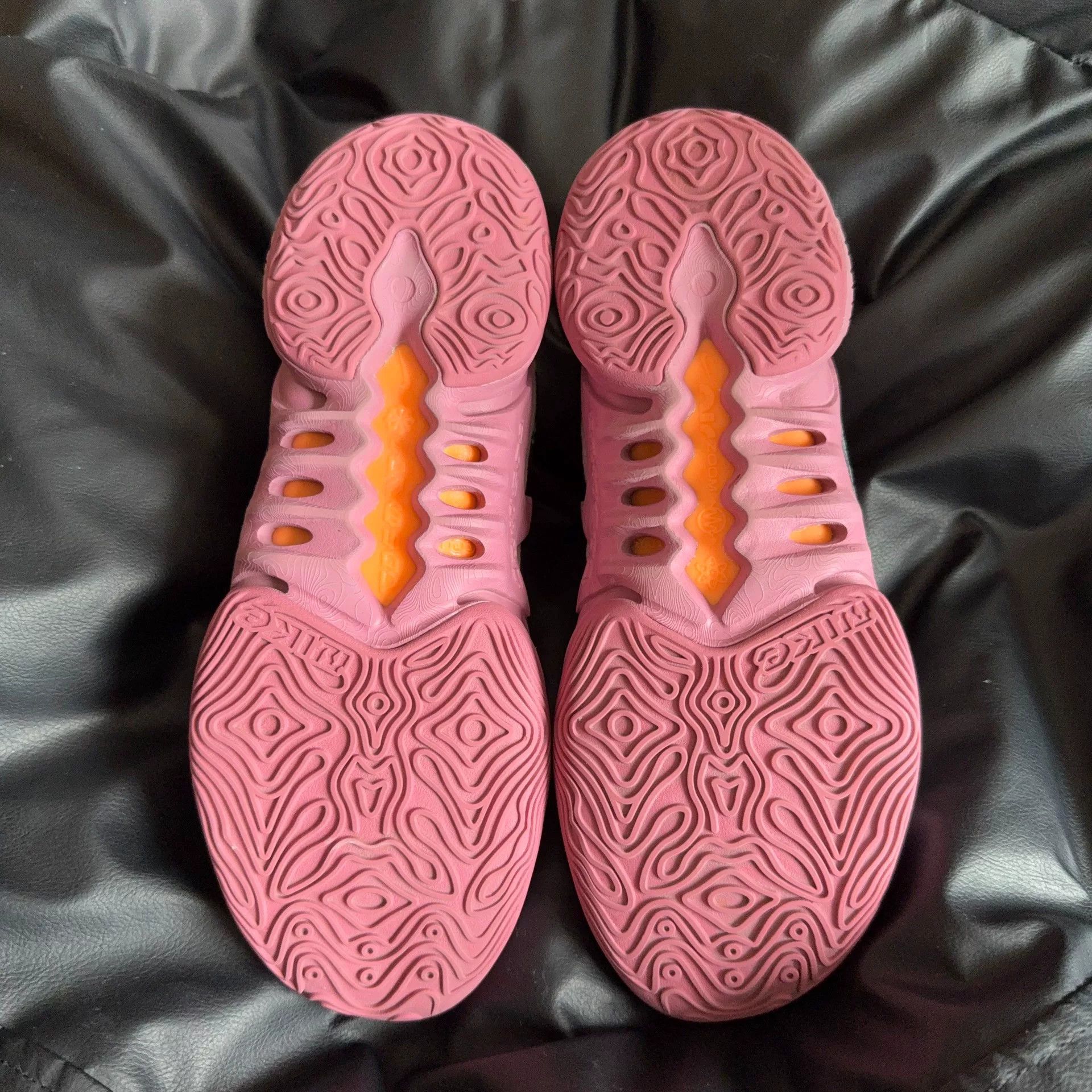 Nike Nike Pink Lowtop Sneakers 42 Men Size US 9 / EU 42 - 4 Thumbnail