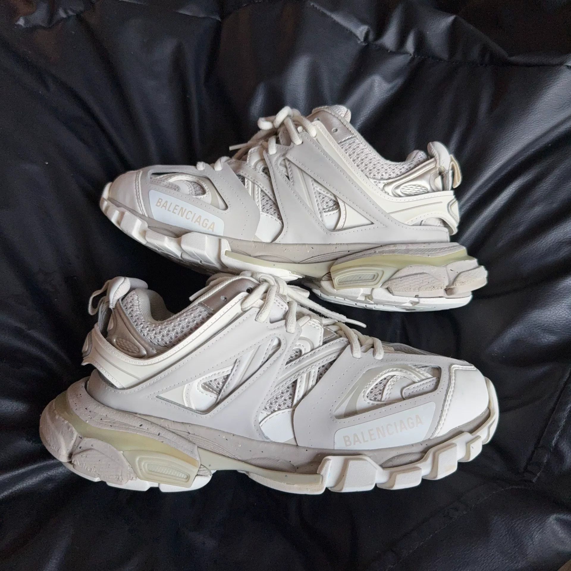Balenciaga Balenciaga White Lowtop Sneakers 38 Women Size US 7.5 / IT 37.5 - 5 Thumbnail