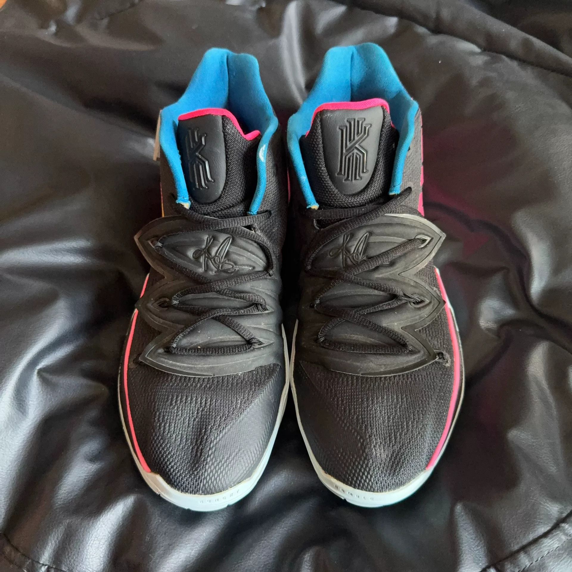 Nike Nike Pink Lowtop Sneakers 44.5 Men Size US 11 / EU 44 - 2 Thumbnail