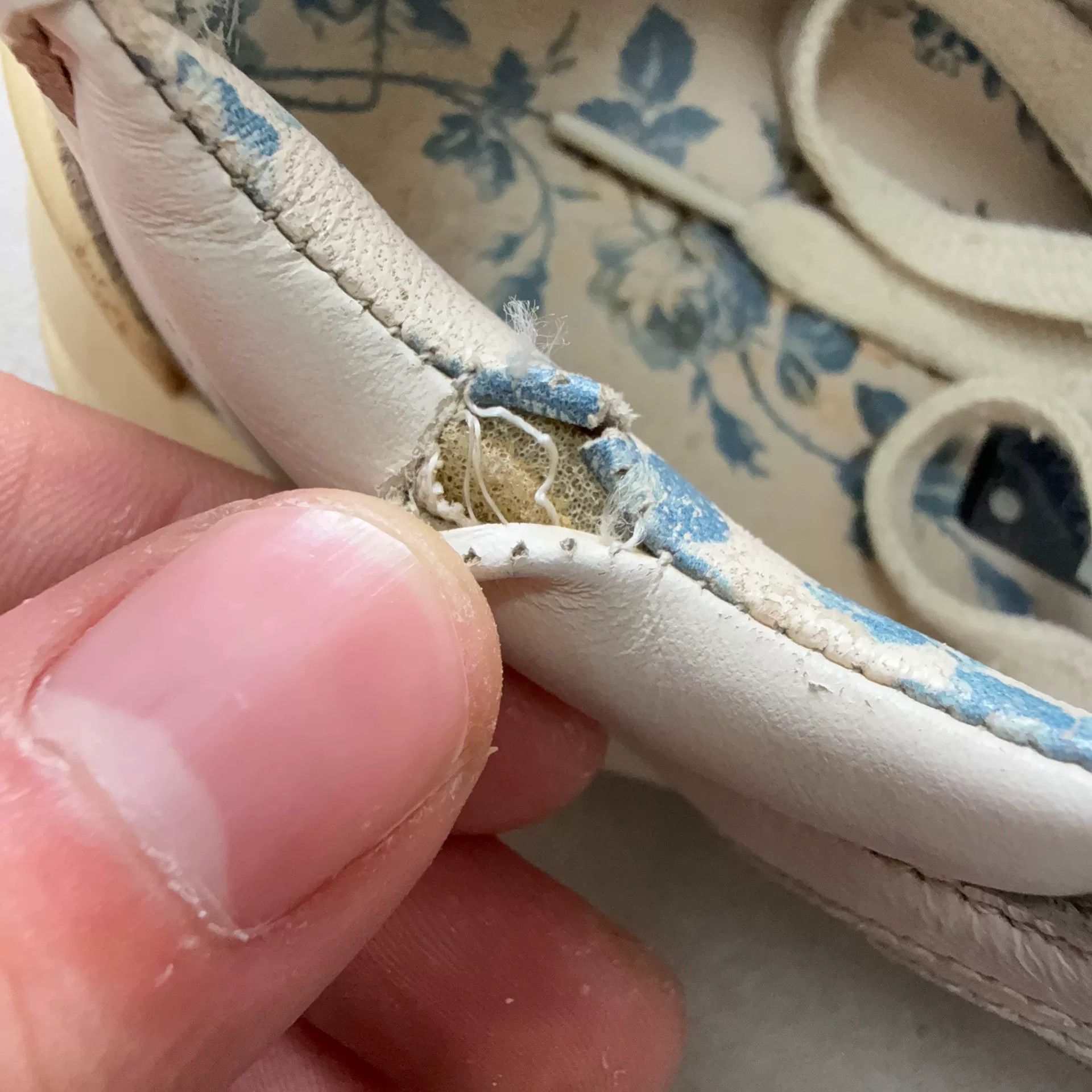 Gucci Gucci White Lowtop Sneakers 7 Men Size US 7 / EU 40 - 7 Thumbnail