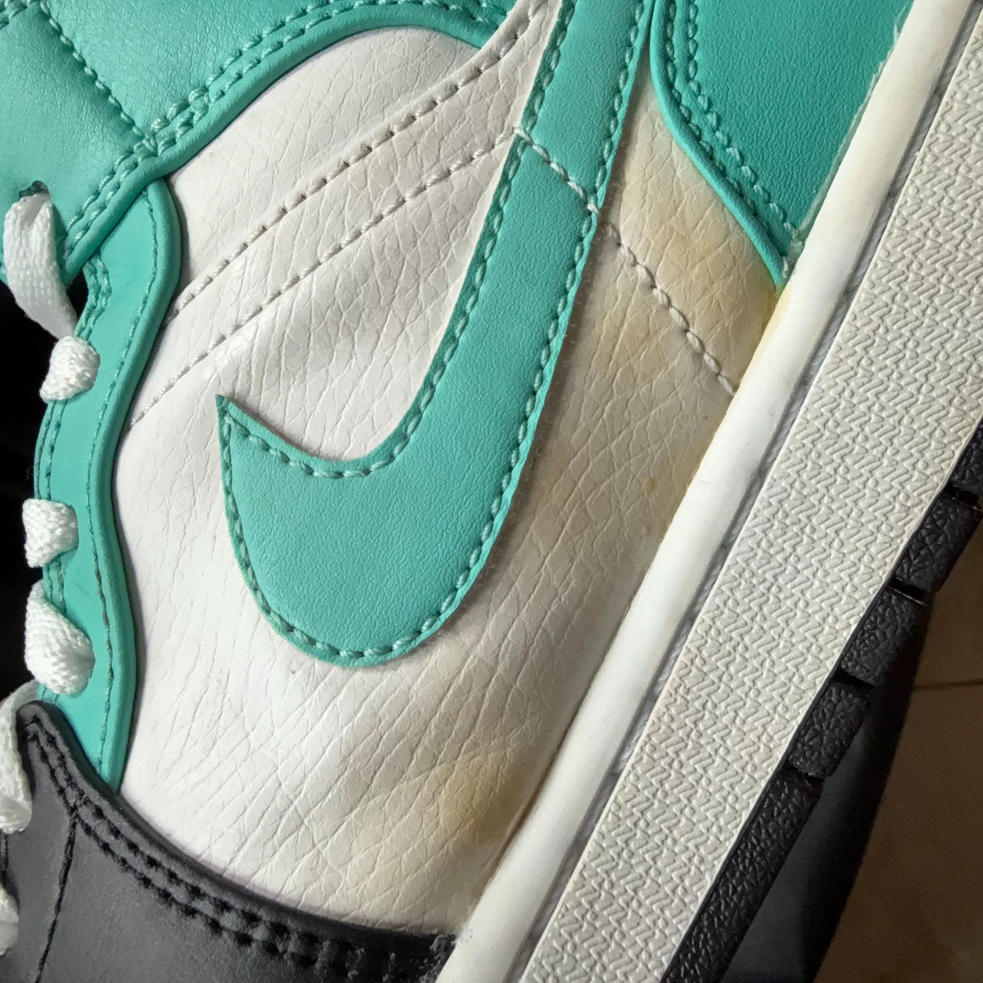 Nike Nike Green Lowtop Sneakers 41 Men Size US 8.5 / EU 41-42 - 7 Thumbnail