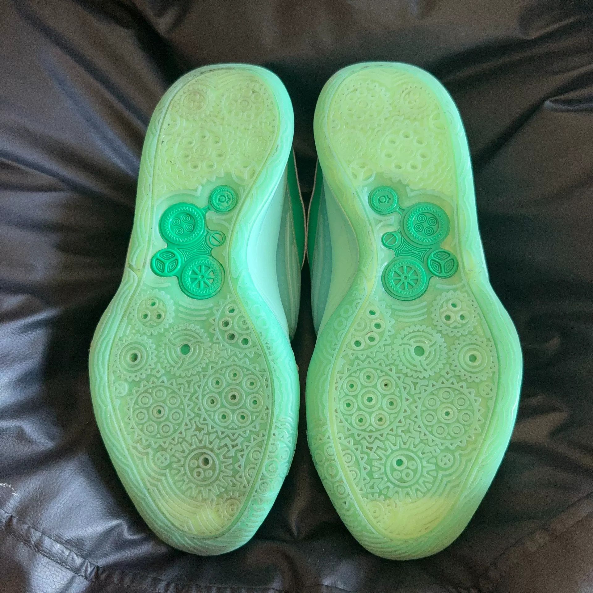 Nike Nike Green Lowtop Sneakers 43 Men Size US 10 / EU 43 - 4 Thumbnail