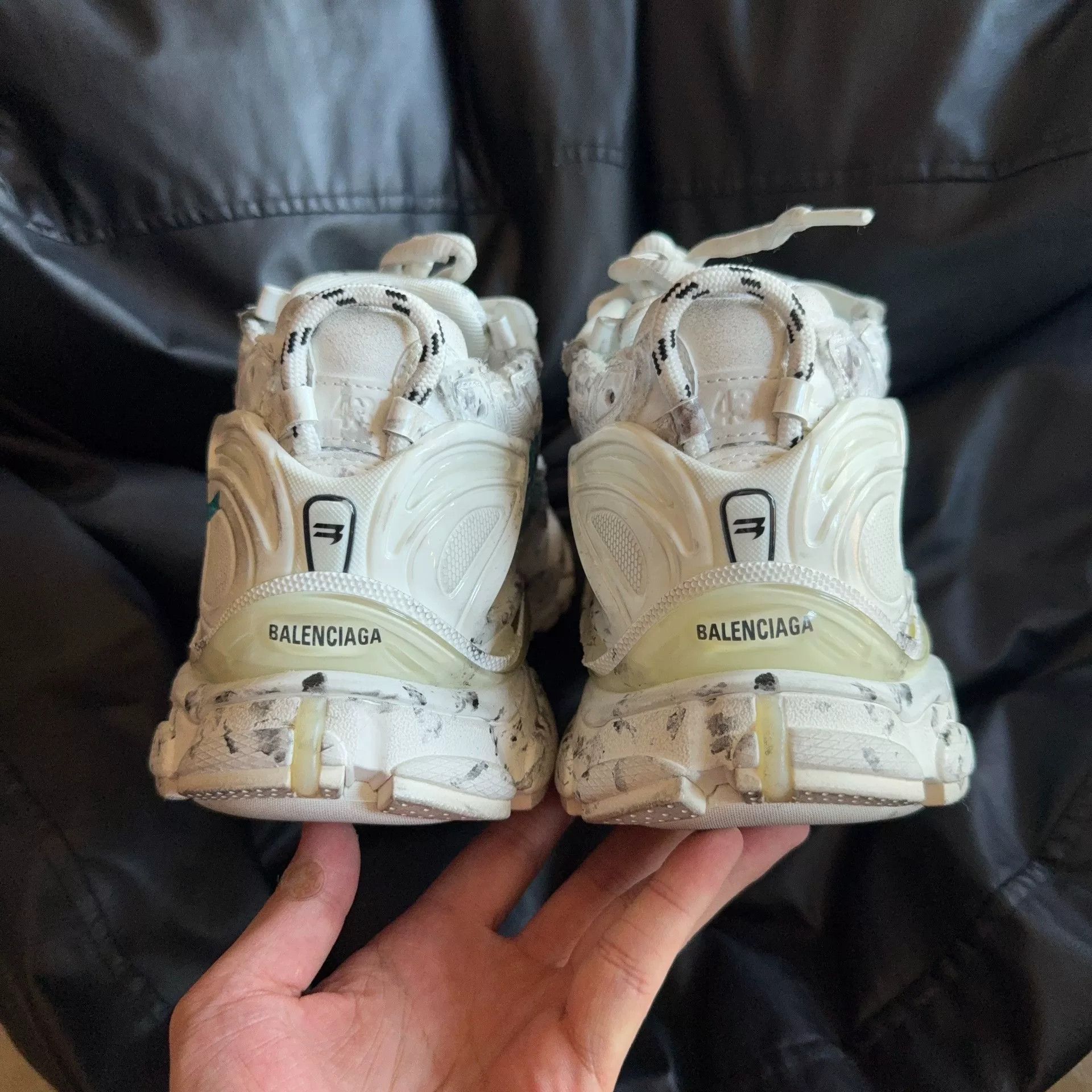 Balenciaga Balenciaga Running White Lowtop Sneakers 43 Men Size US 10 / EU 43 - 3 Thumbnail