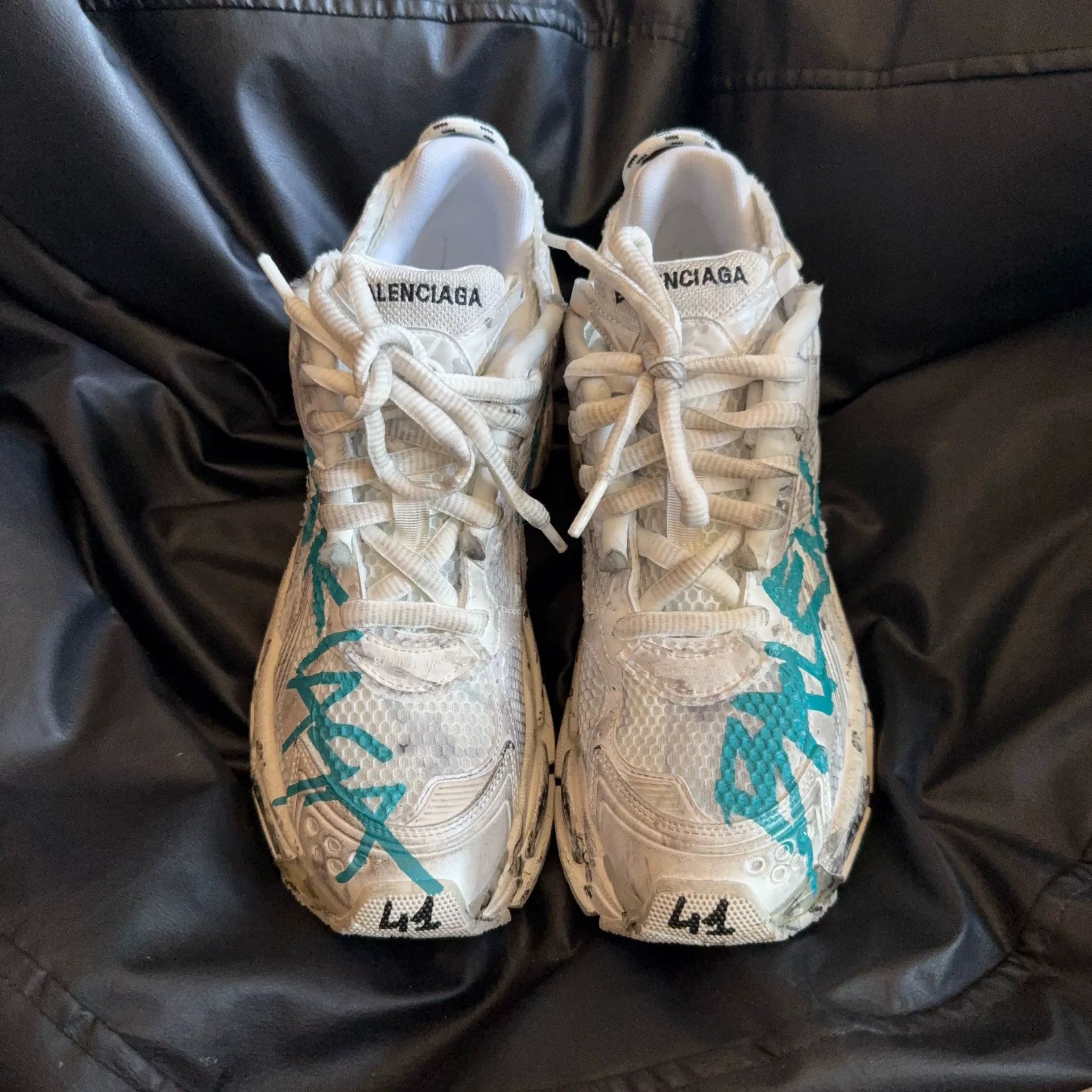 Balenciaga Balenciaga Running White Lowtop Sneakers 41 Men Size US 8.5 / EU 41-42 - 2 Thumbnail